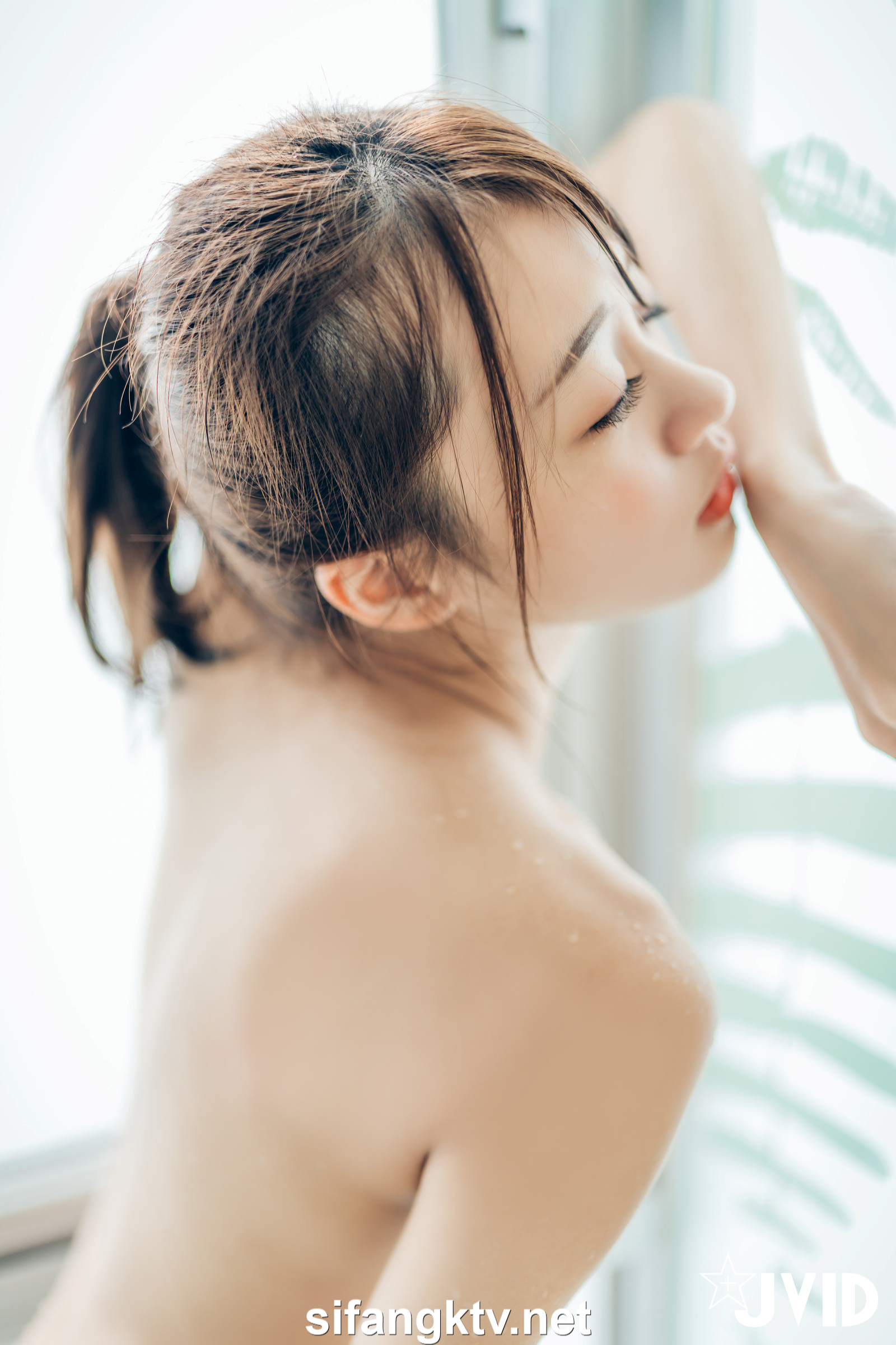 [JVID] 妍妍 Angel – 妍妍小寶寶 來餵她喝奶吧❤️! 還有透絲透點裝 潤滑絲襪💦