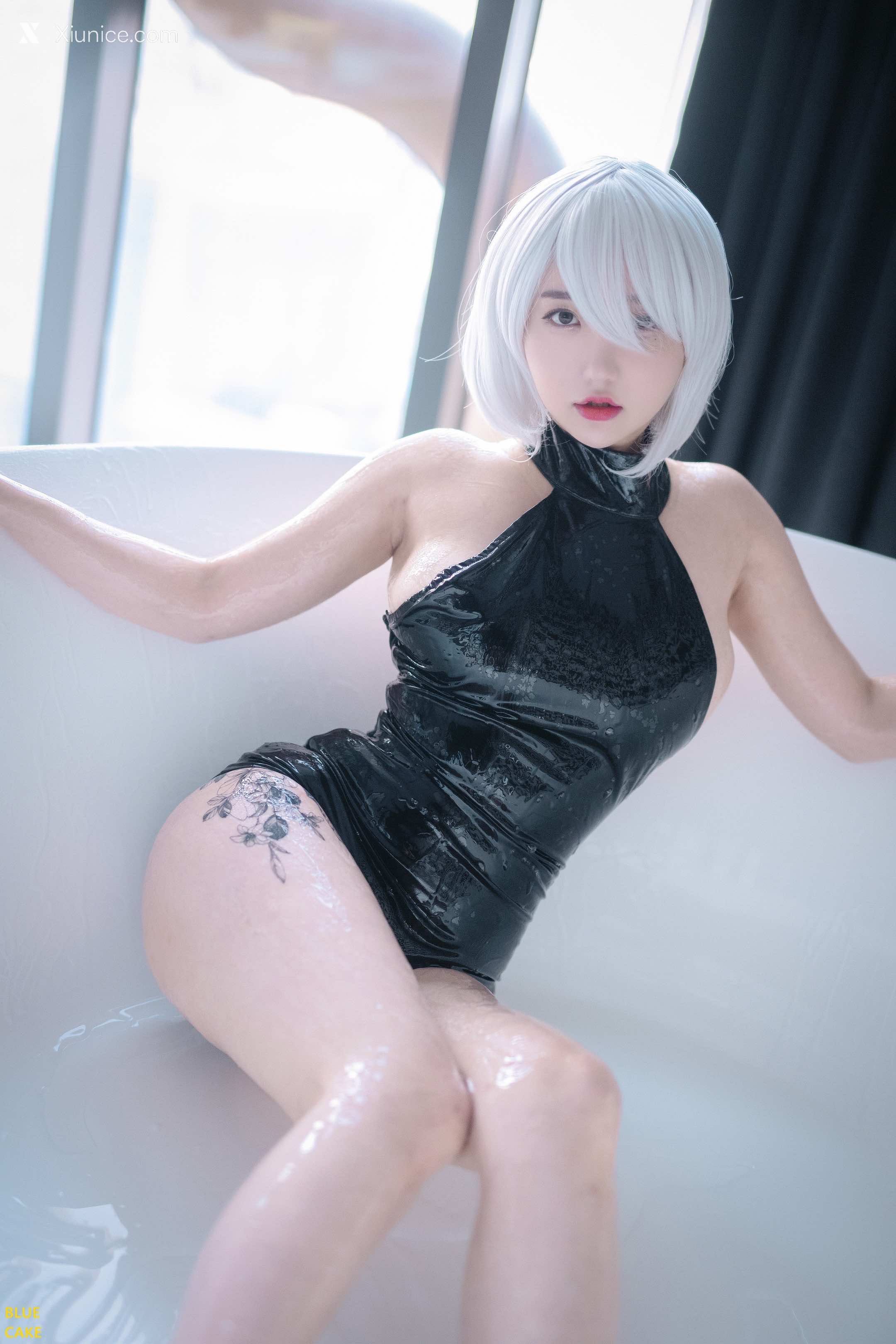 BLUECAKE Son Ye-Eun (손예은) 2B RED (+RED.Ver) 4K