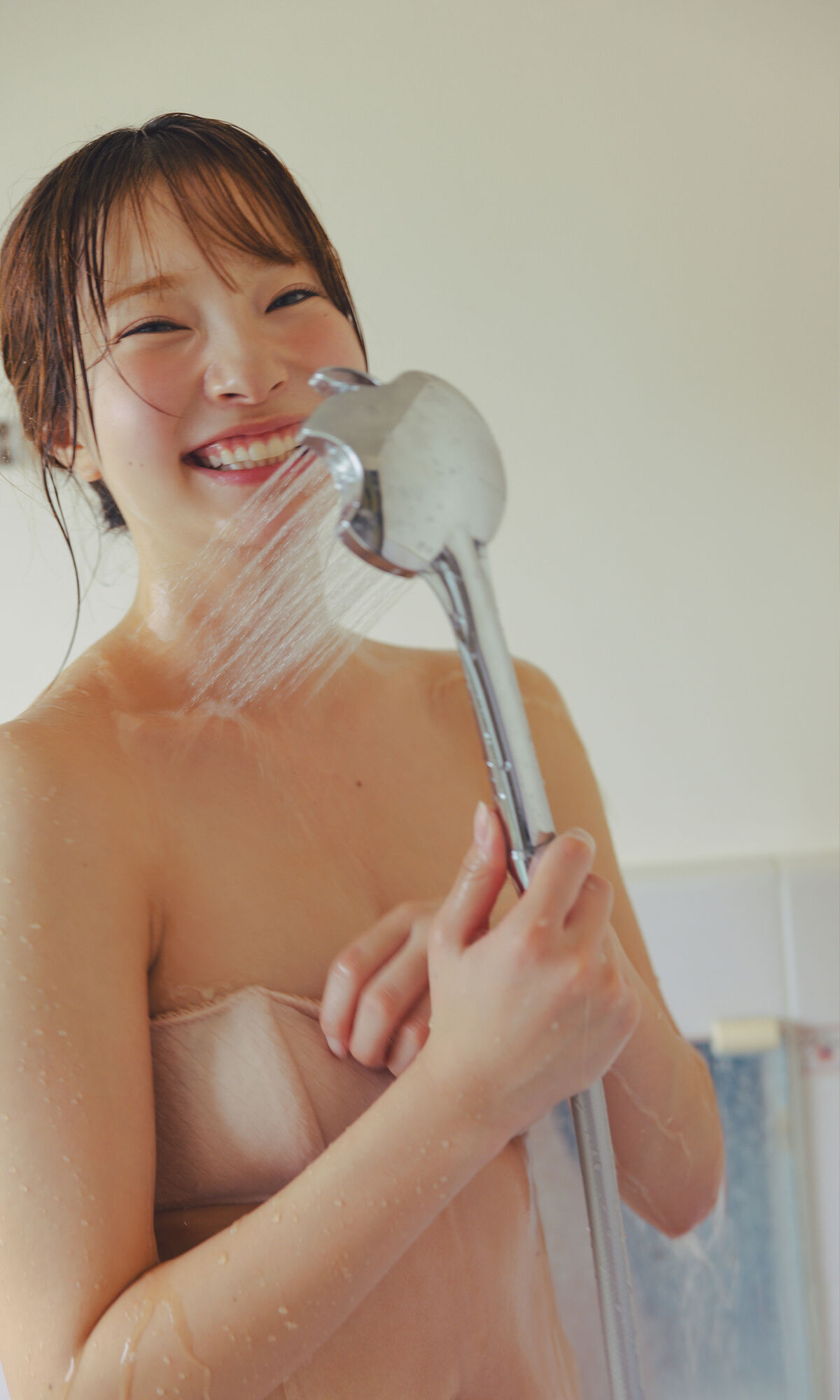 Natsuki Satonaka 里仲菜月 - Happiness Is This しあわせって こういうこと