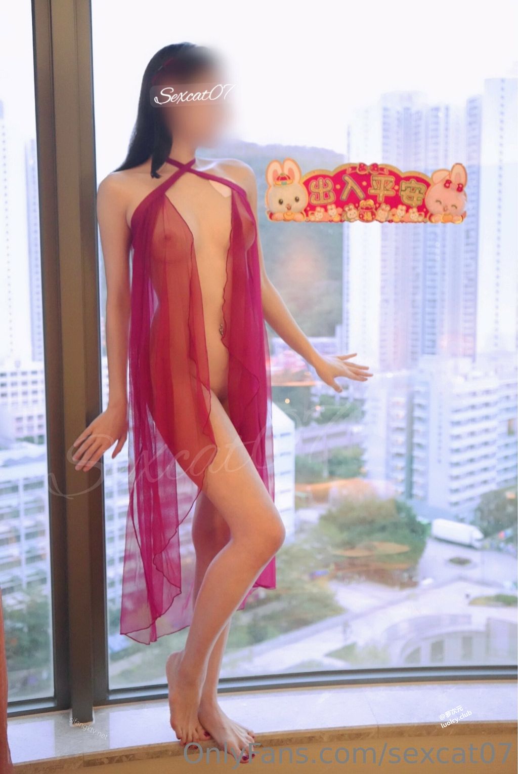 [OtherXXX] Sexcat(性感的猫)： OF究极绿帽骚妻 健身室大乱交混战