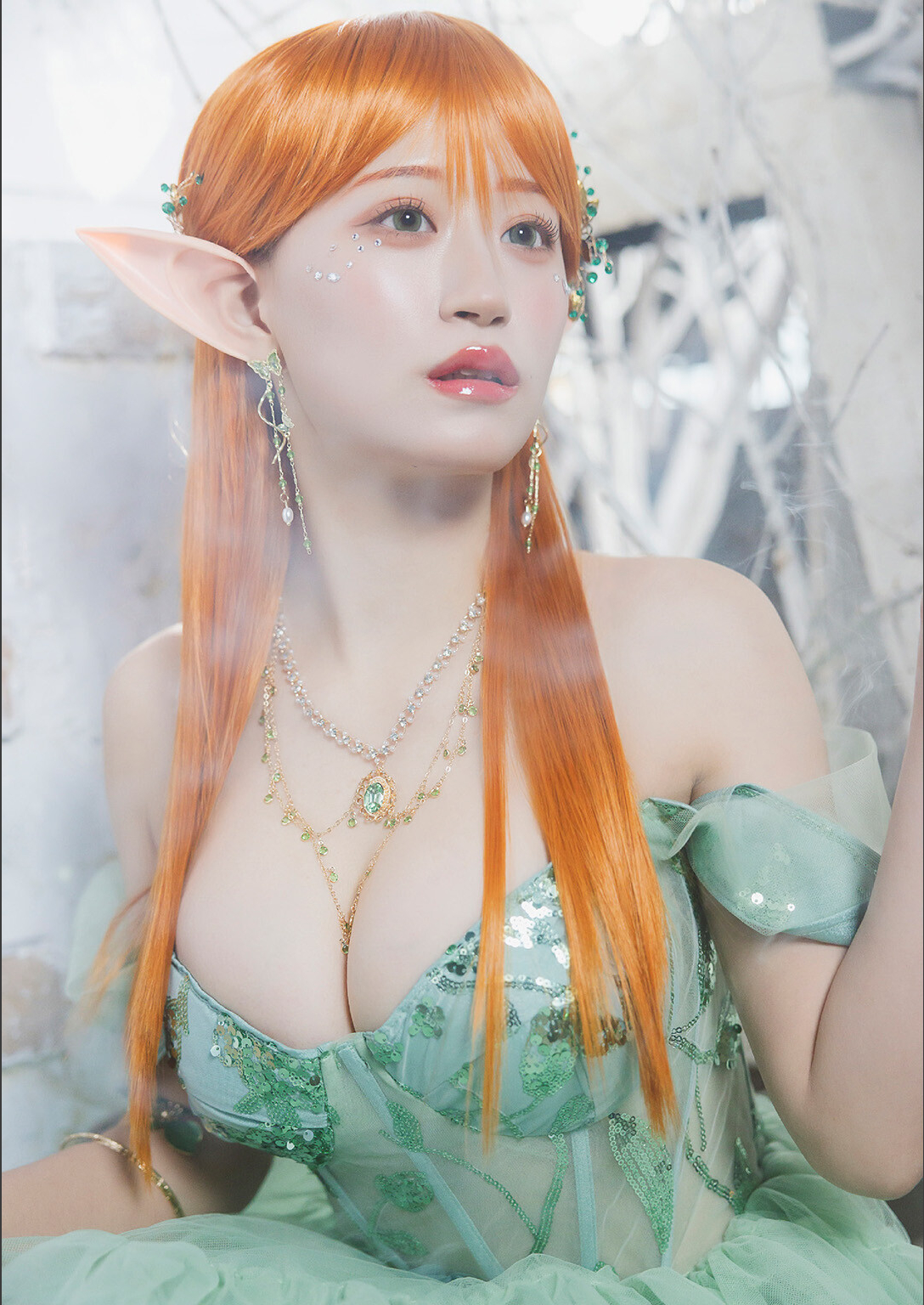 [Photobook] 2026.04.02 上西怜コスプレ写真集 ＃れーちゃんこれくしょん