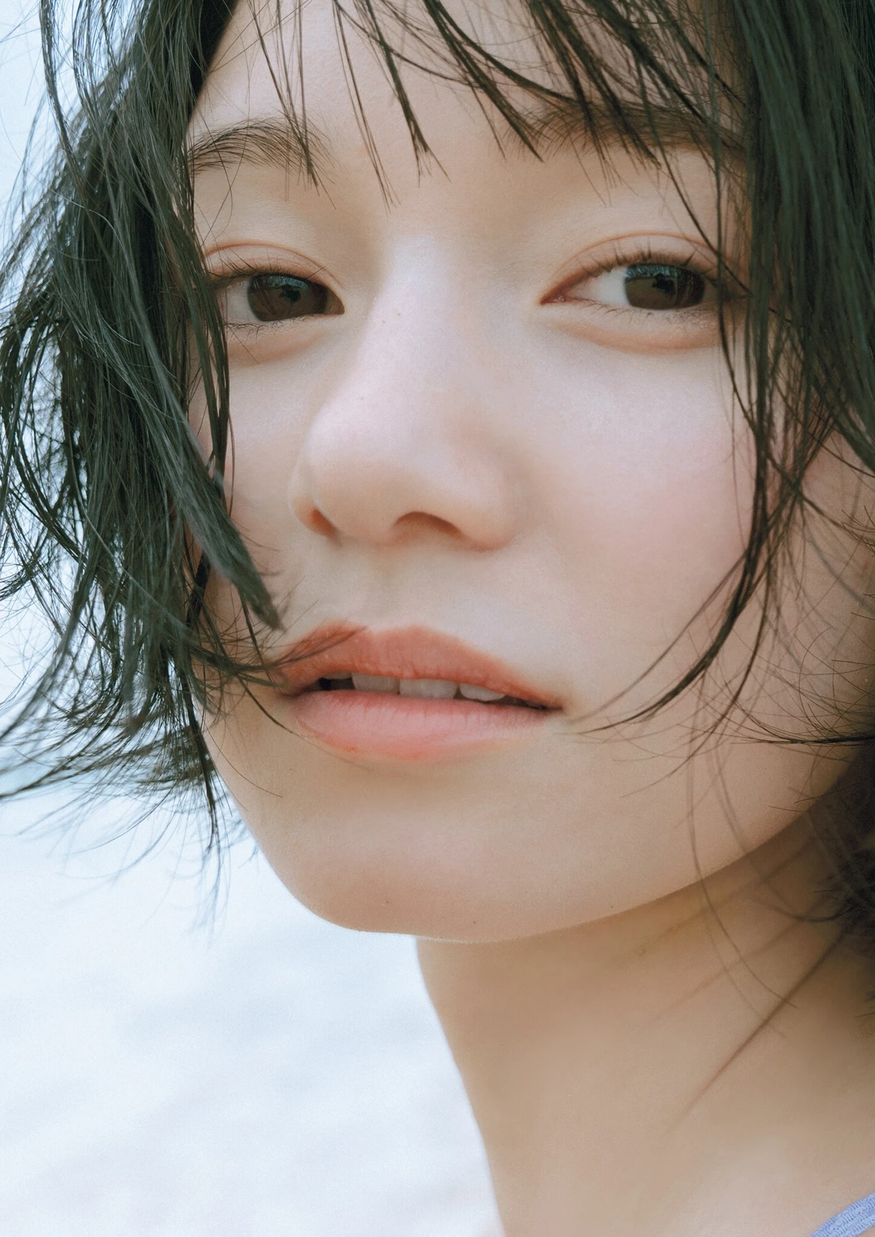 Fuuka Kumazawa 熊澤風花, 2nd写真集 『小さくて大切なもの』 4 Fuuka Kumazawa 熊澤風花, 2nd写真集 『小さくて大切なもの』