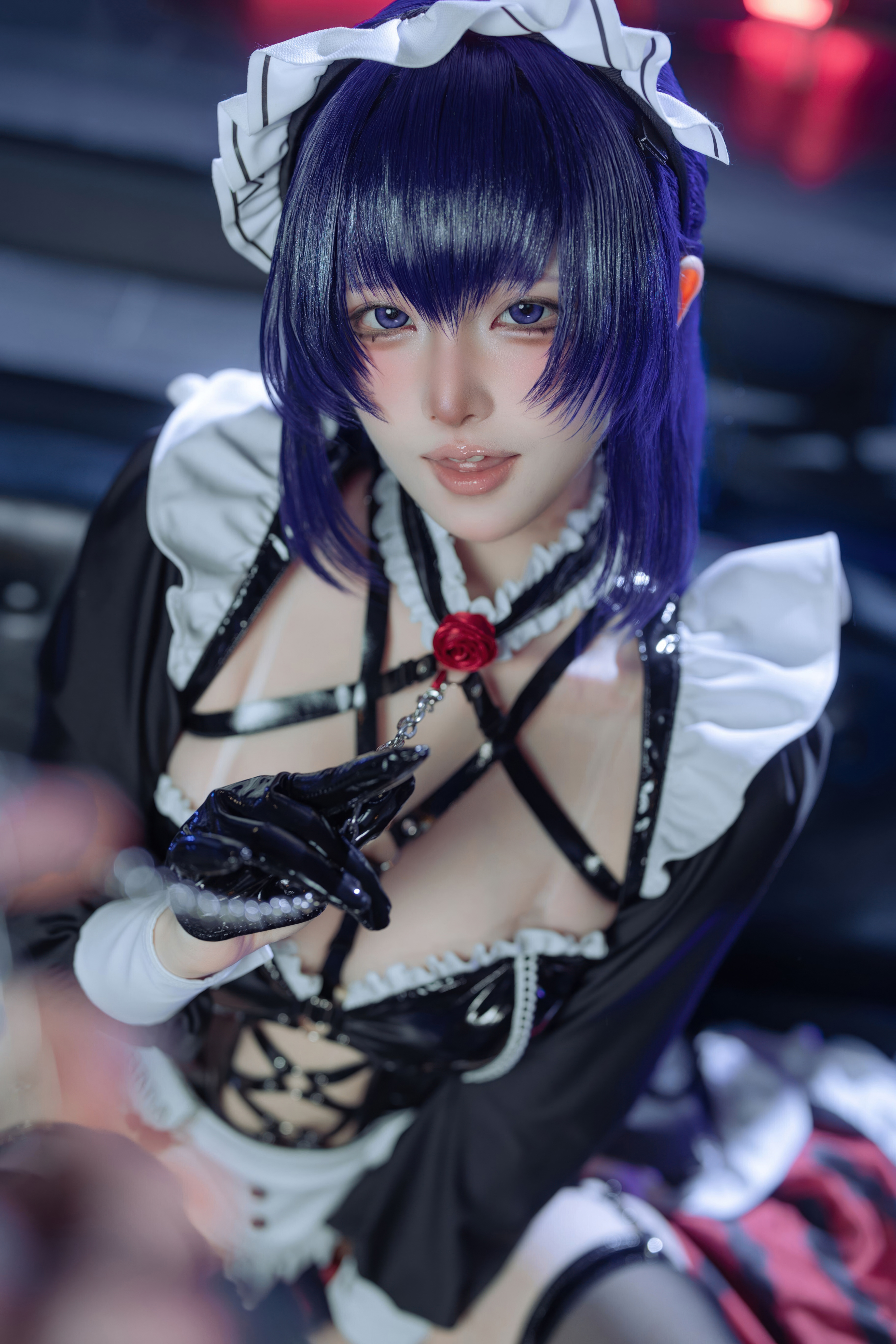 [Cosplay] 屿鱼 Nikke胜利女神 米哈拉·咖啡女仆