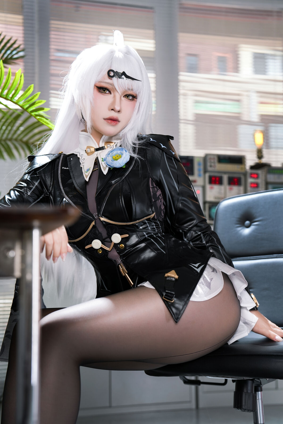 Coser@半半子 - 绝区零 儀玄師匠 墨形影踪