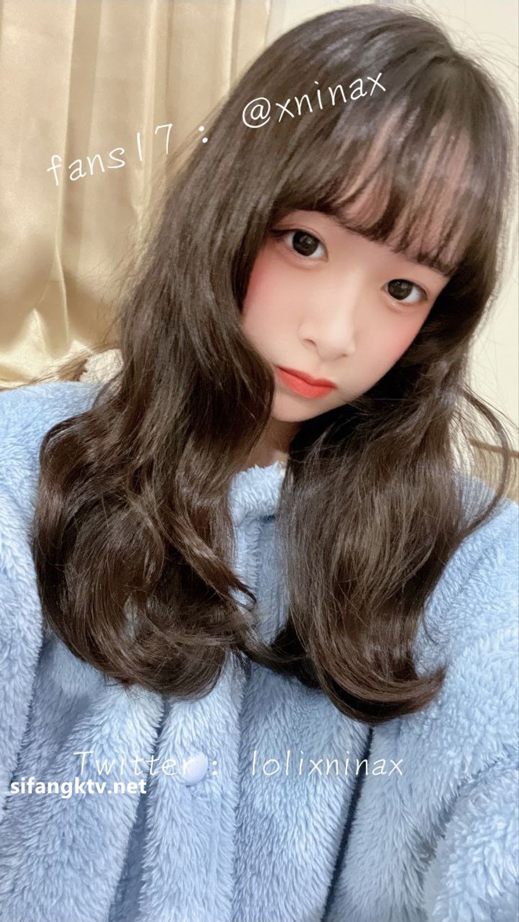 lolixnixax(小只马妮娜): 超级可爱的双马尾福利姬 #01 52 lolixnixax(小只马妮娜): 超级可爱的双马尾福利姬 #01