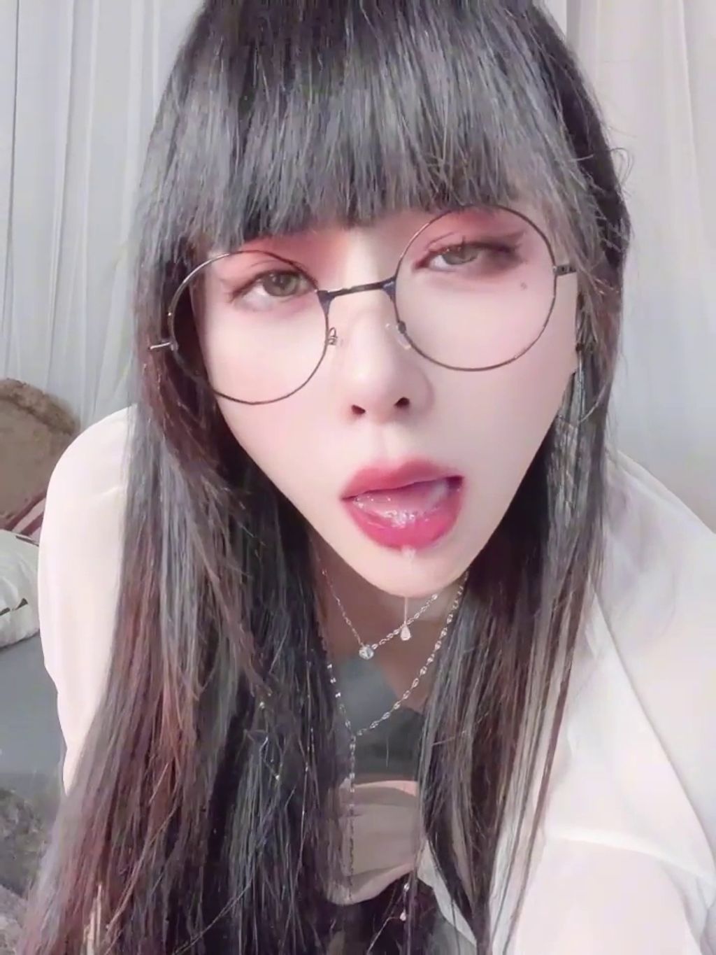 蘸点蜜桃酱: 半糖完美女主播福利全尺度视频 19 蘸点蜜桃酱: 半糖完美女主播福利全尺度视频
