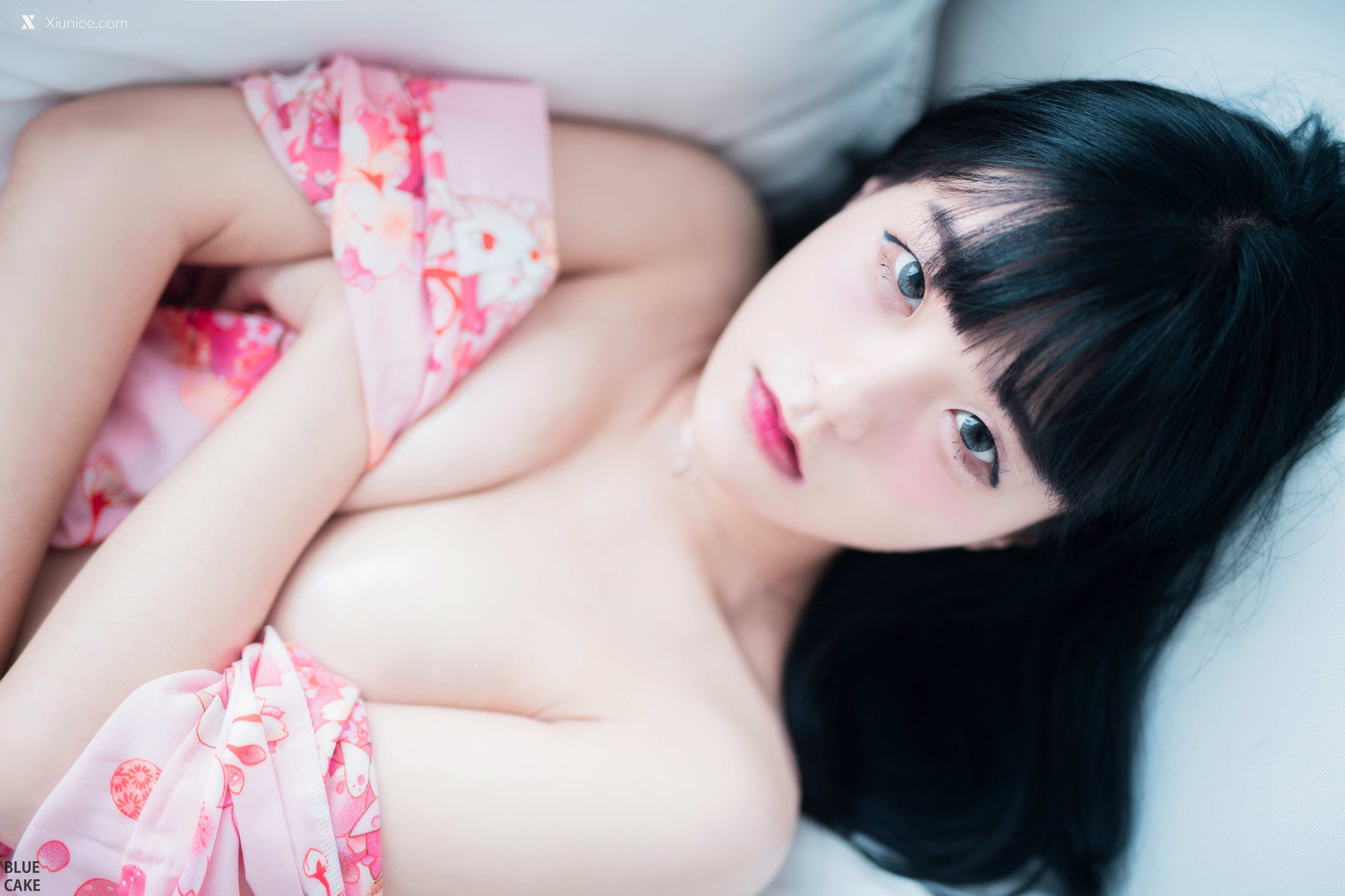 BLUECAKE Jeong Jenny (정제니) – WHITE 4K
