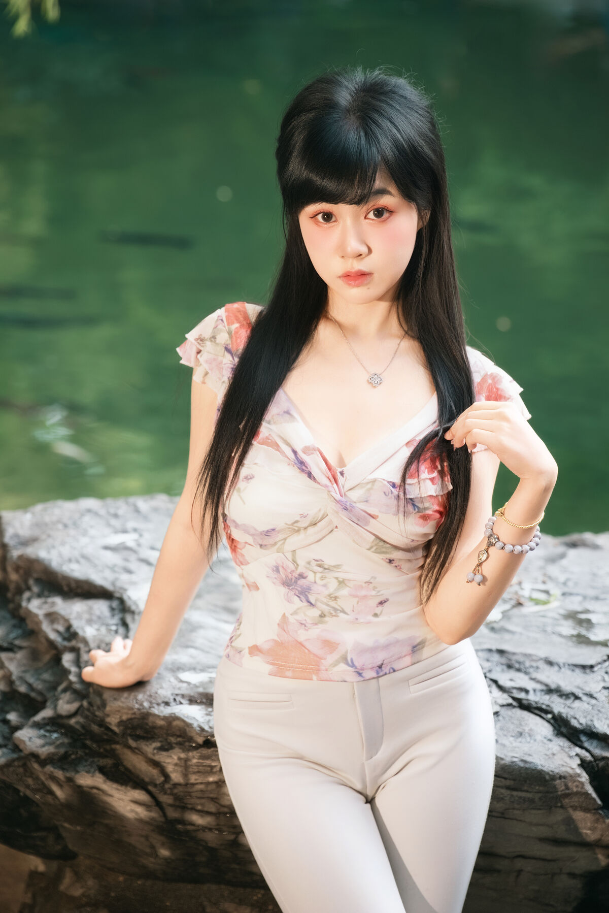 YiTuYu艺图语 Vol.10422 Yi Ming