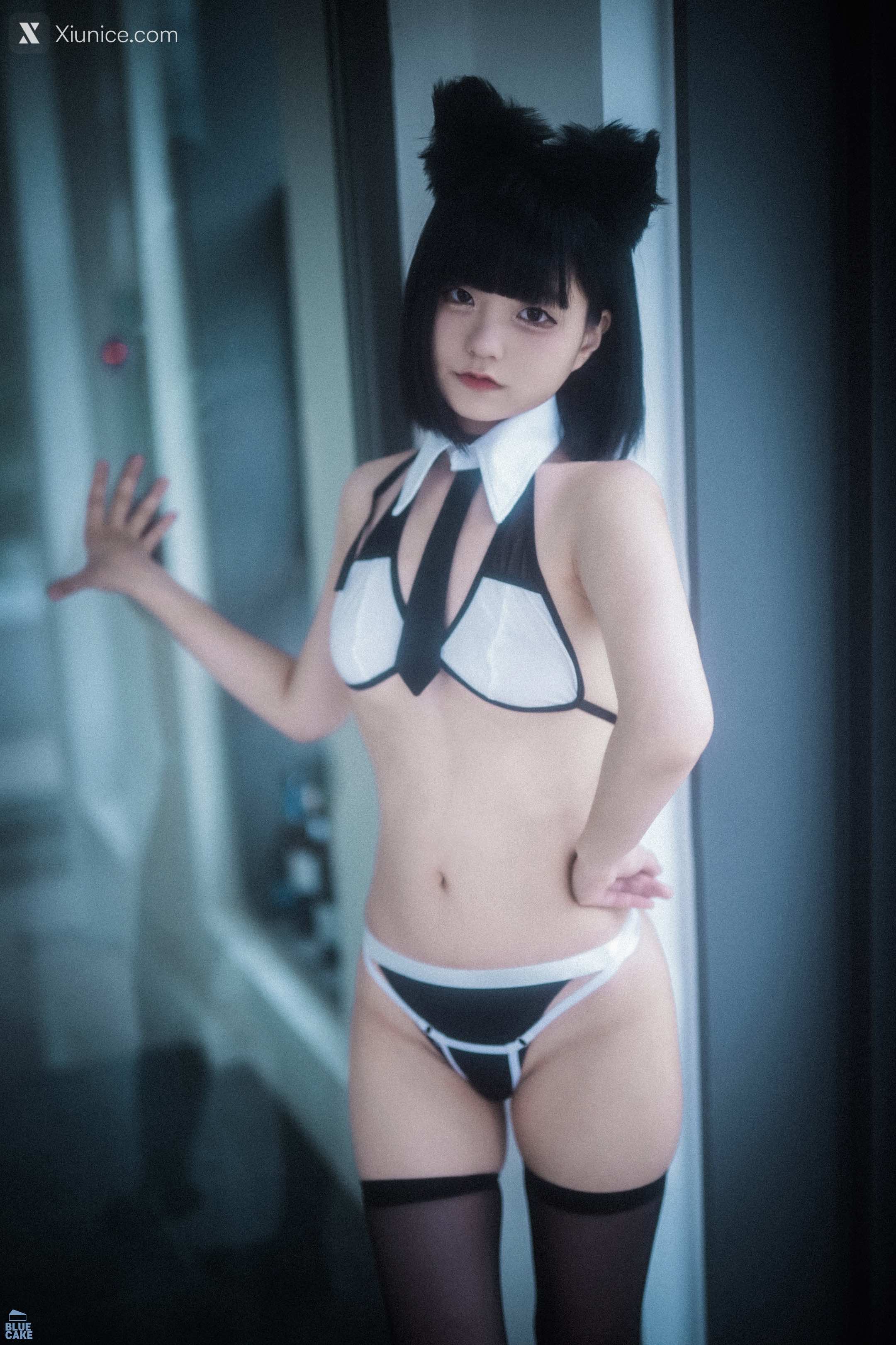 BLUECAKE Jeong Jenny (정제니) – Meow 4K