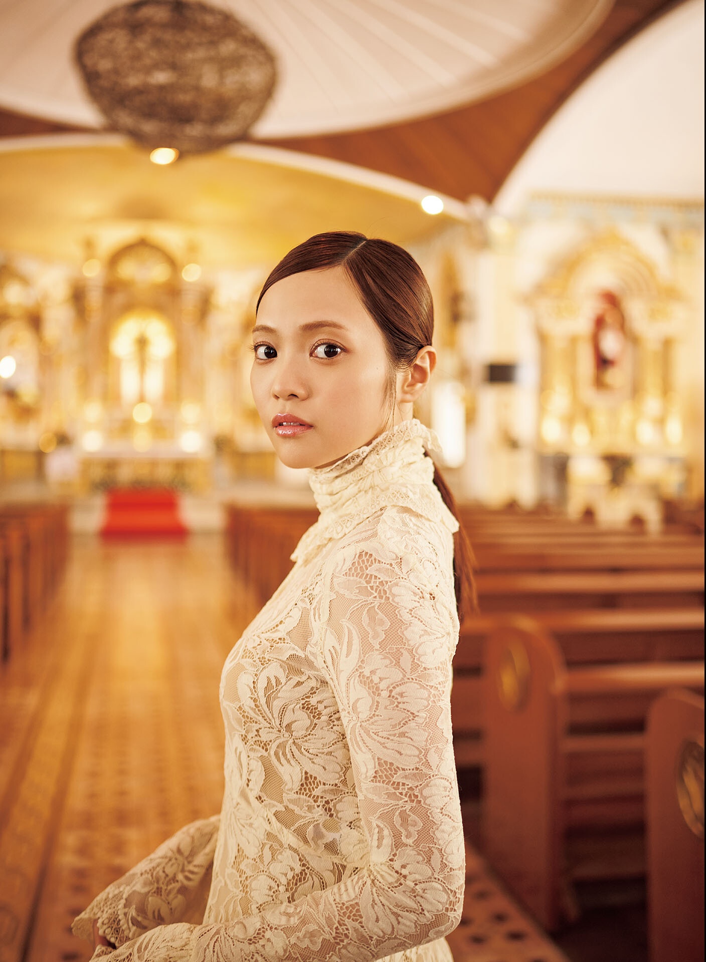 [Photobook] 宮田愛萌 Lilas【DMM限定アザーカット付き版】