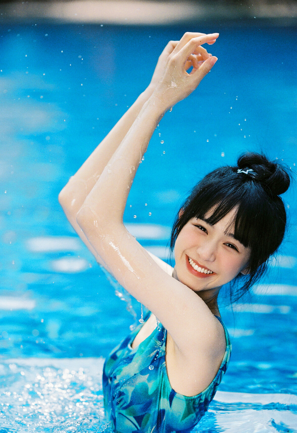 YiTuYu艺图语 Vol.10351 Kua Lie Su Su