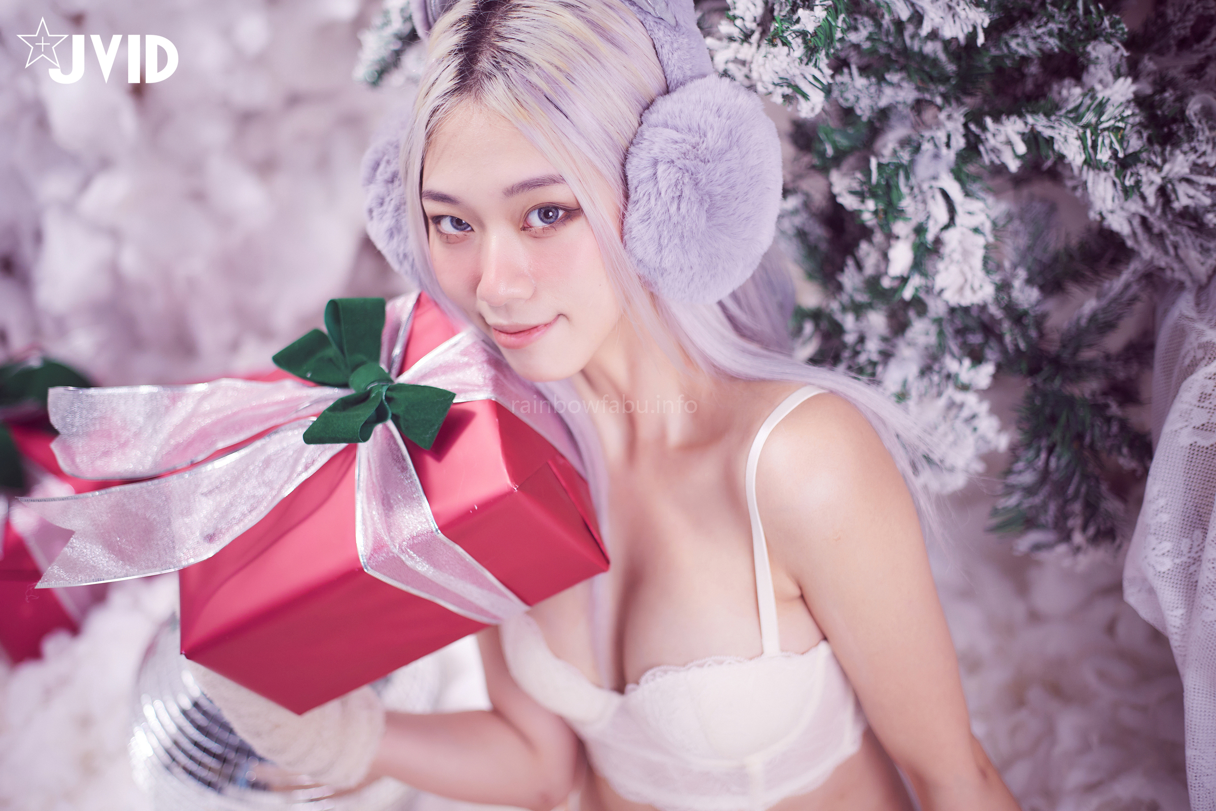 [JVID] Verna – 性感的愛死寂寞人雪女Verna陪你度過聖誕寒冬