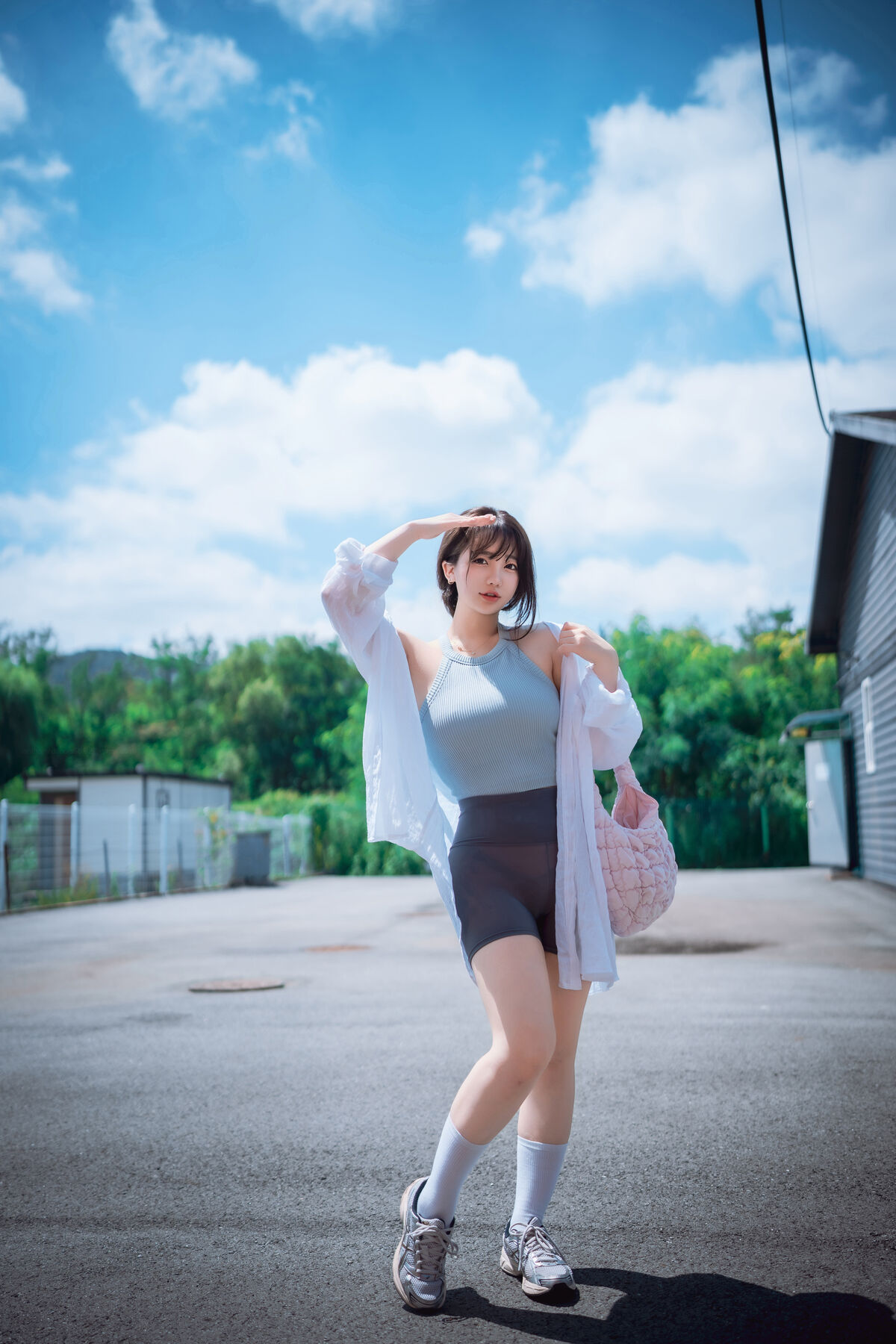 DJAWA Son Ye-Eun 손예은 - Wash My Car Part03