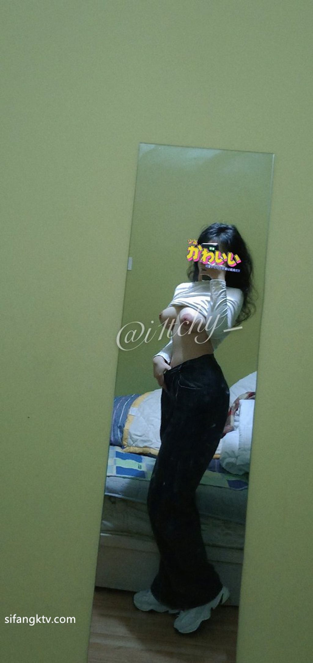 [OtherXXX] itchy： 巨乳蜂腰肥臀 魔鬼身材 私拍福利