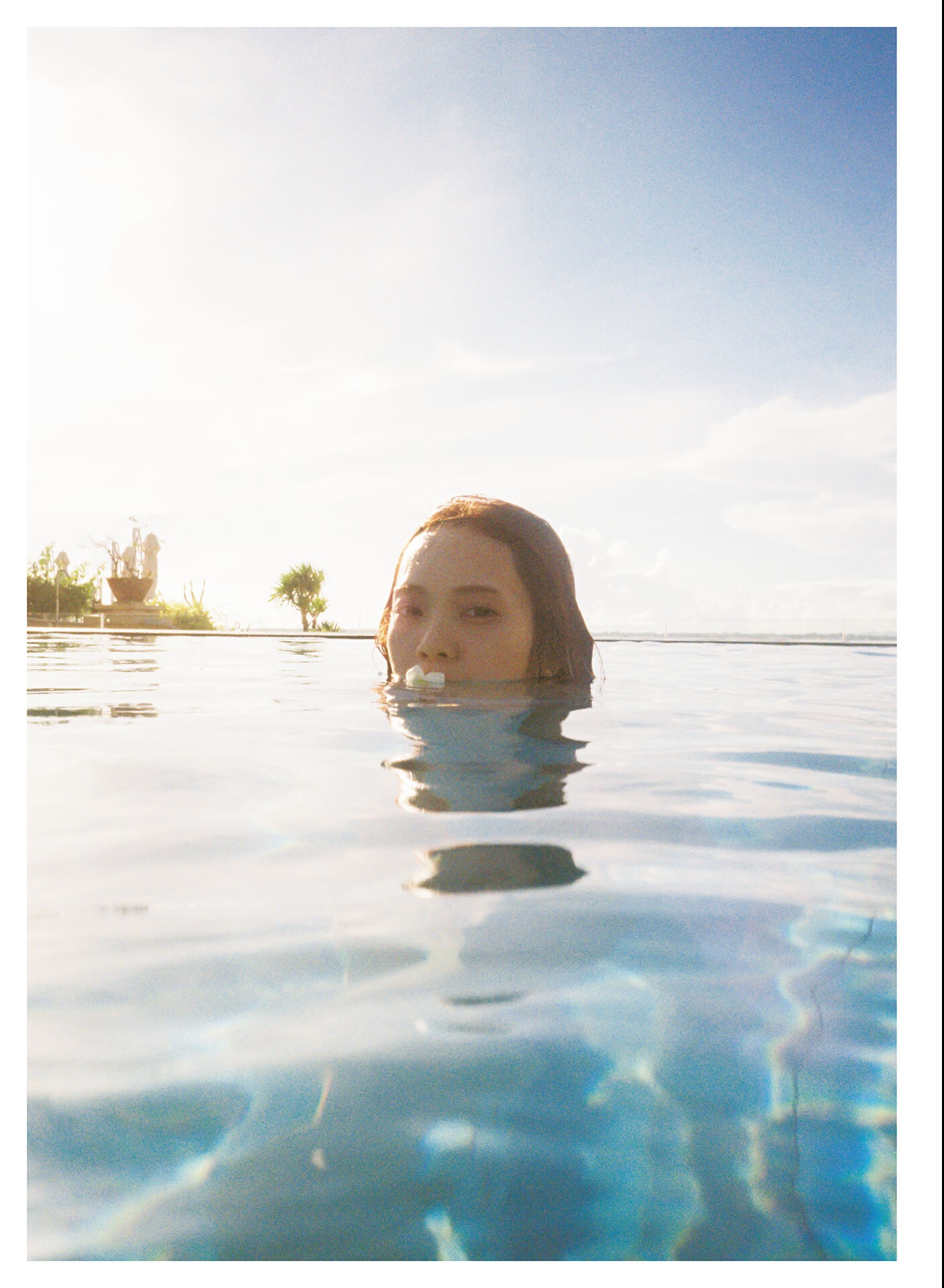 [Photobook] 宮田愛萌 Lilas【DMM限定アザーカット付き版】