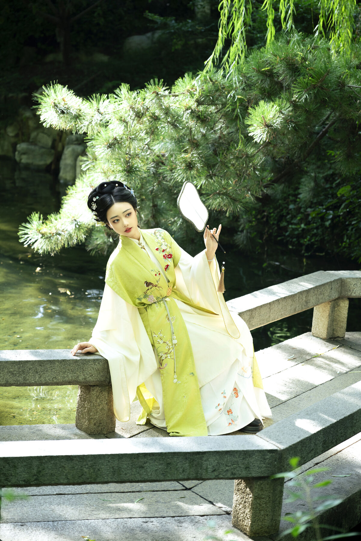 YiTuYu艺图语 Vol.10448 Yi Ming