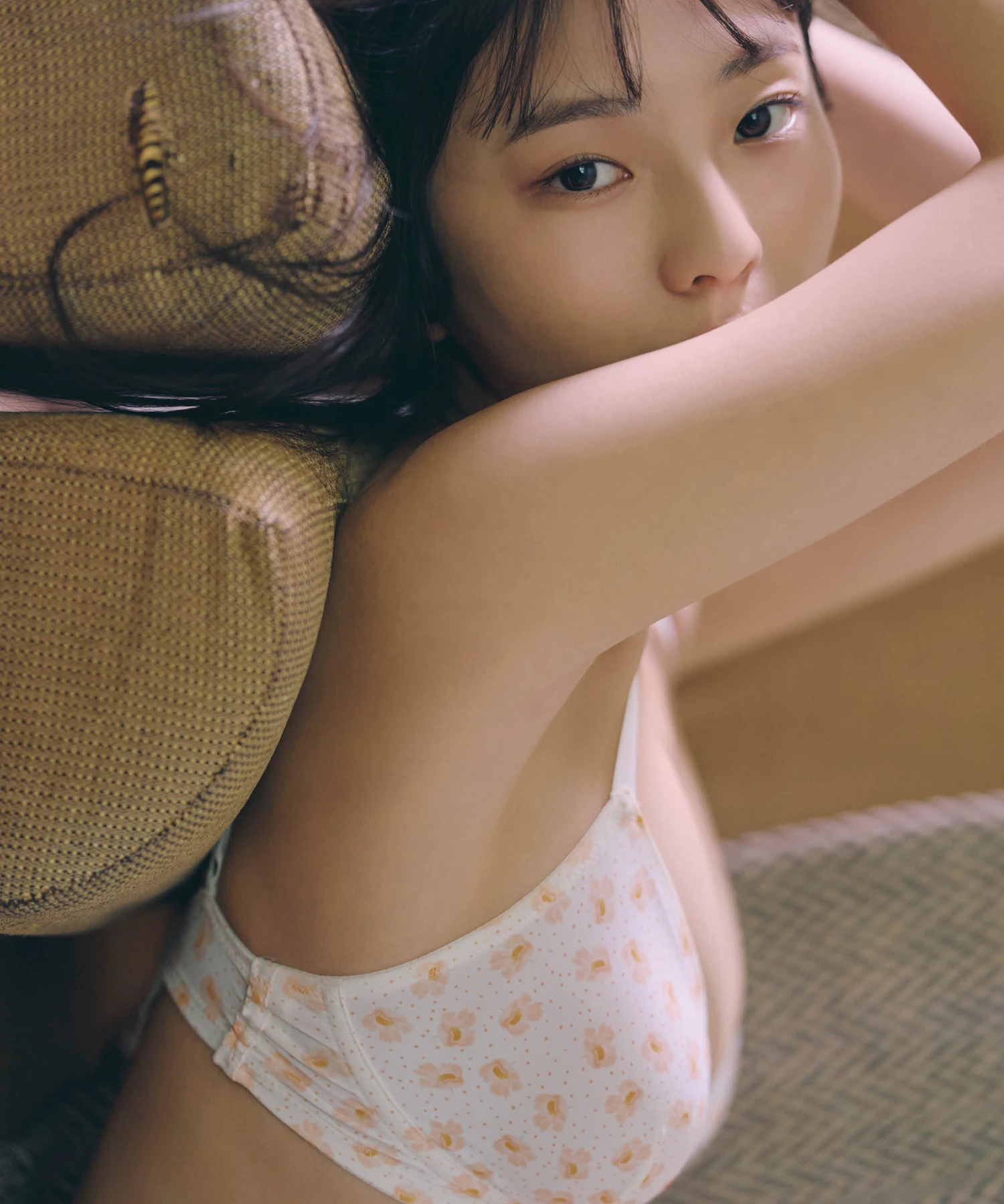 Hina Kikuchi 菊地姫奈, 写真集 「夢は終わらない」
