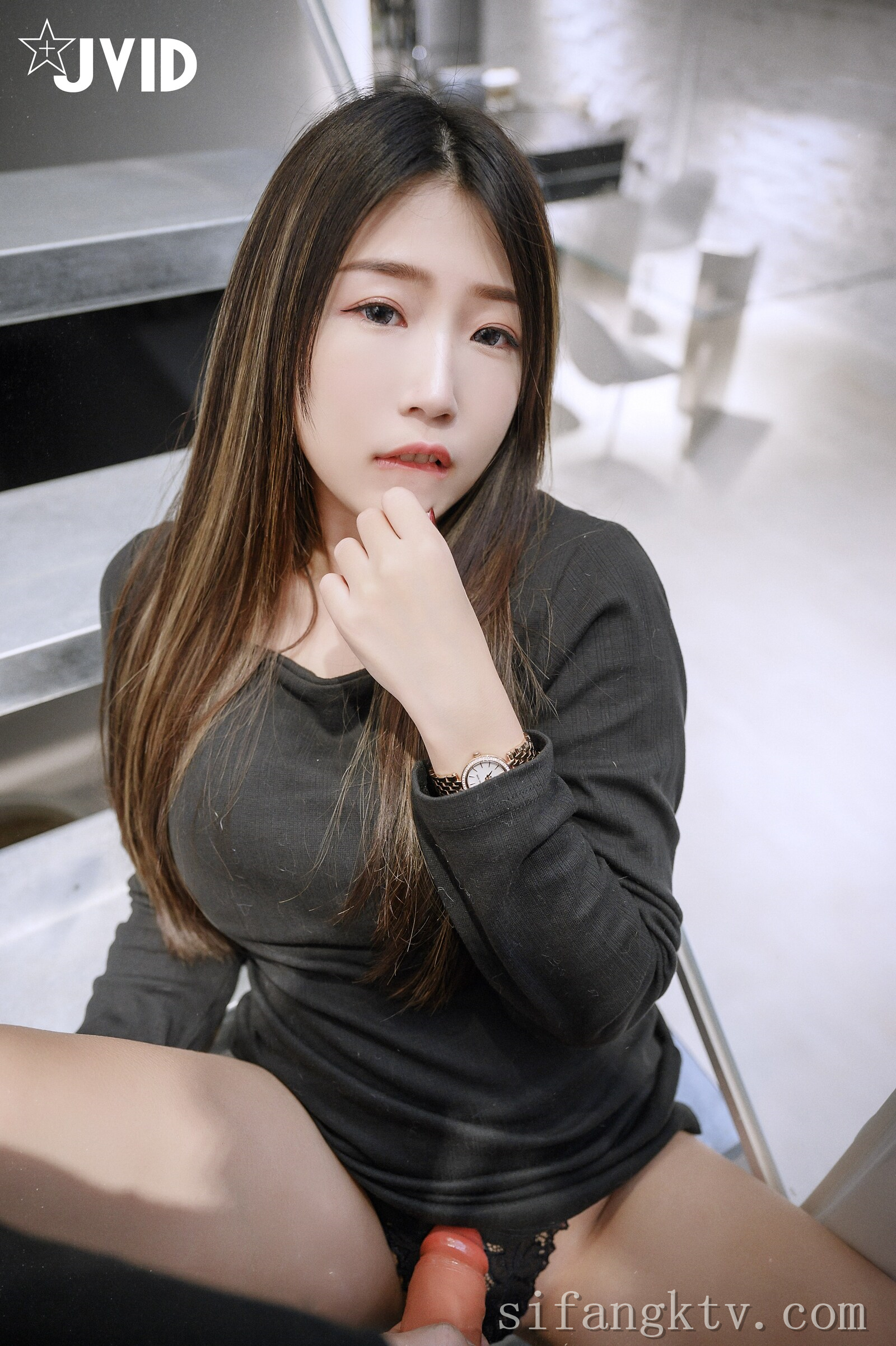 [JVID] 肉包Mini – 用玫瑰成功征服可爱肉包的肉体-热爱