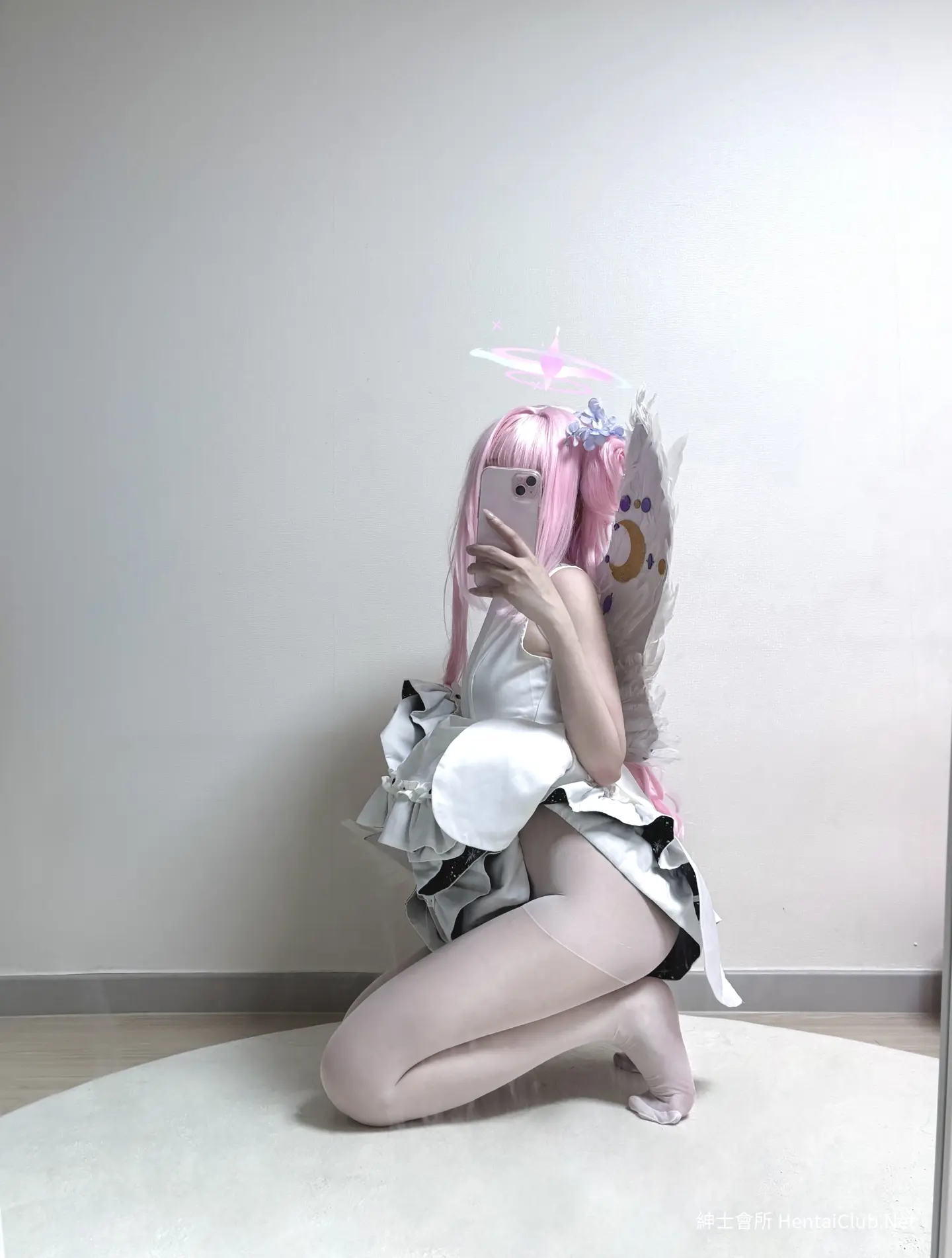 シュヤン Mika 3 シュヤン Mika