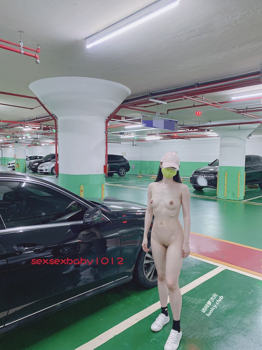 [OtherXXX] 薇安安： 极品福利姬 人前露出福利订阅