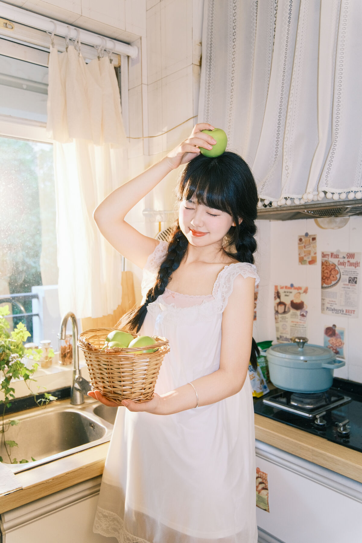 YiTuYu艺图语 Vol.10240 Xiao Li Hua Er