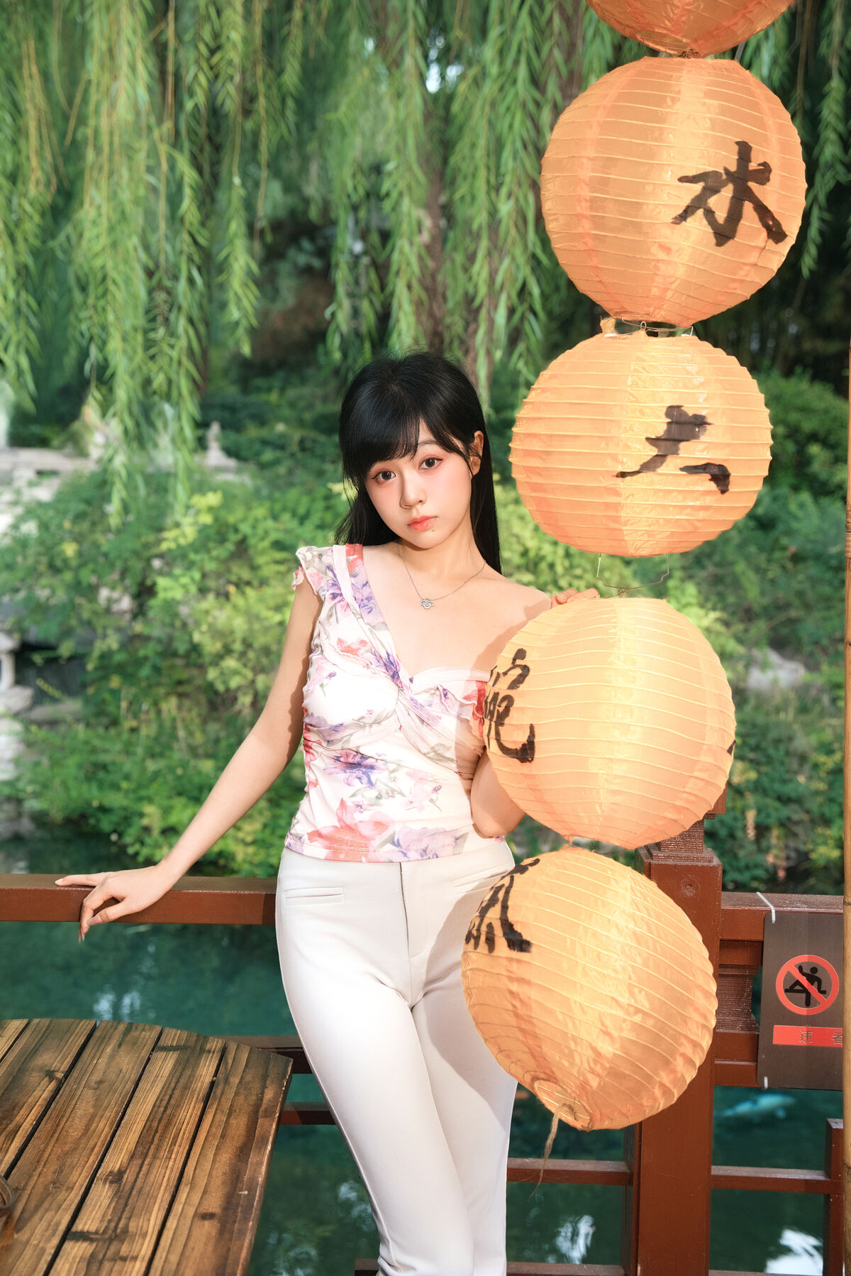 YiTuYu艺图语 Vol.10422 Yi Ming