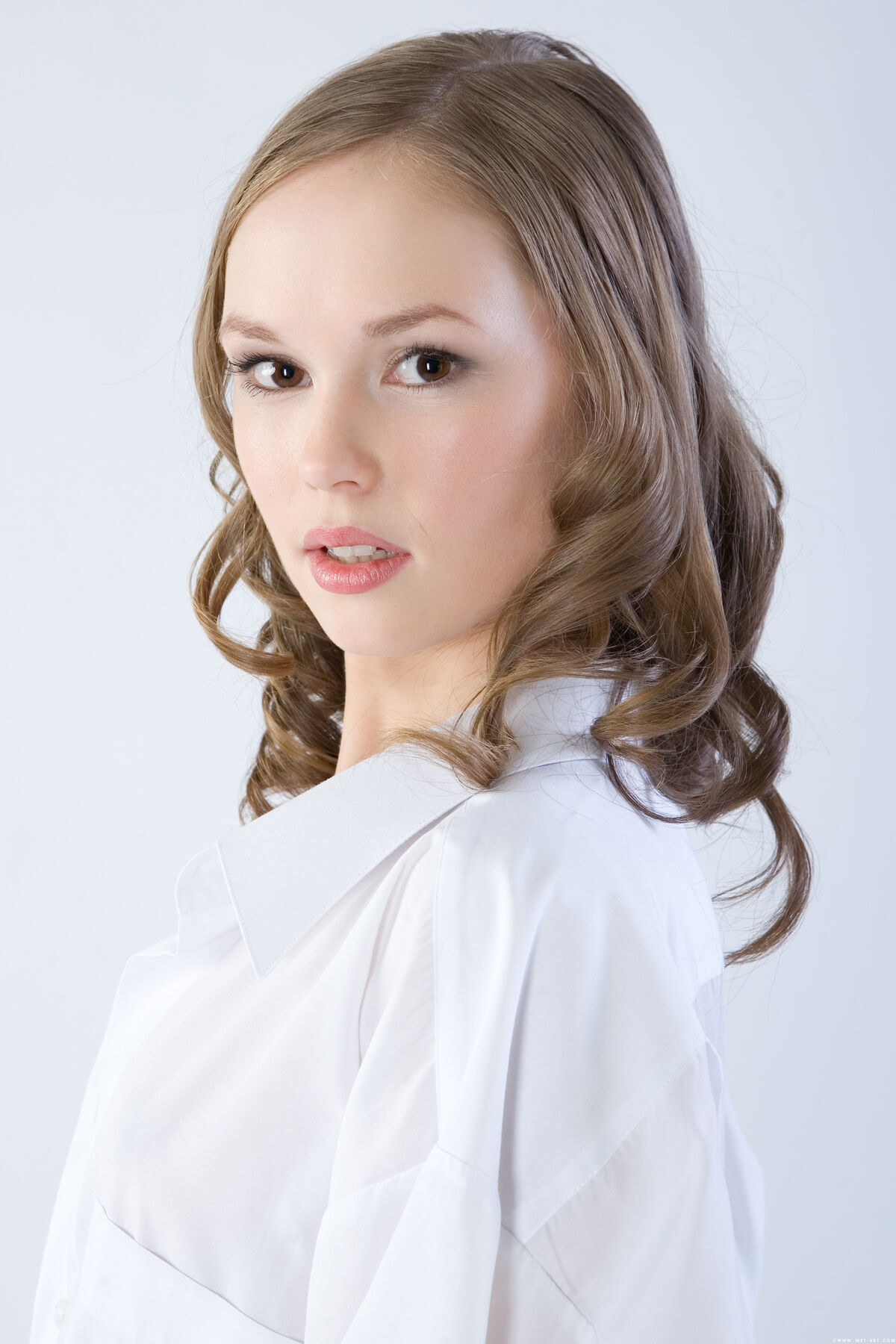 MetArt Caesaria - Presenting Part01