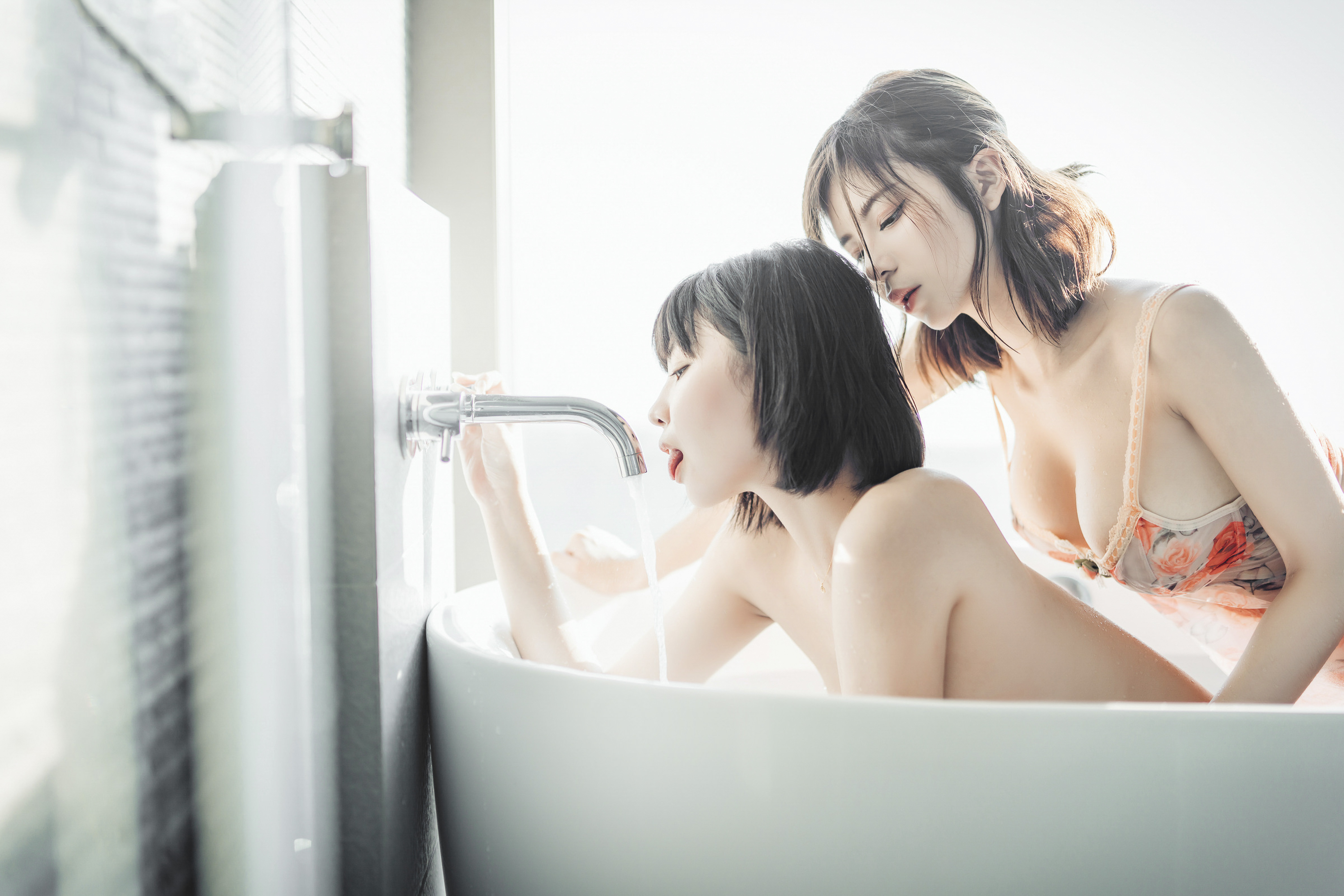 [JVID] 果宝宝 – 双全裸无码-女女情欲初尝试-美少女们的第一次