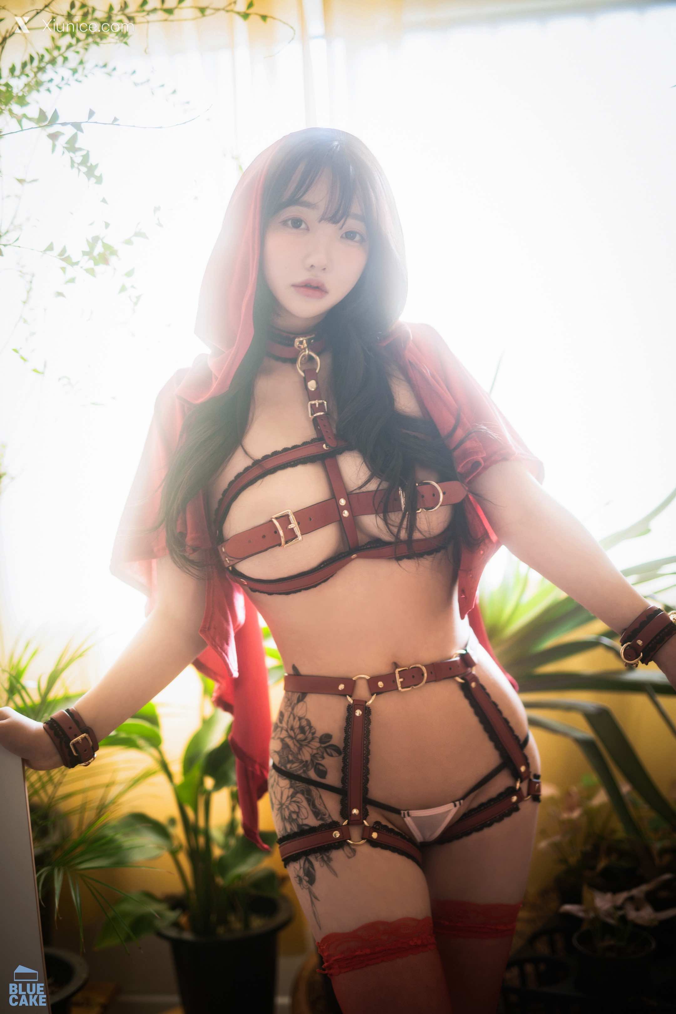BLUECAKE Son Ye-Eun (손예은) – REDHOOD SM 4K