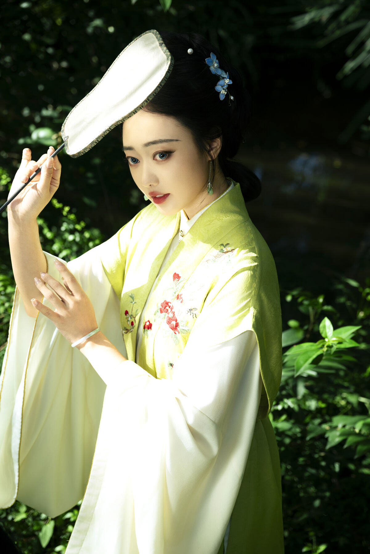YiTuYu艺图语 Vol.10448 Yi Ming
