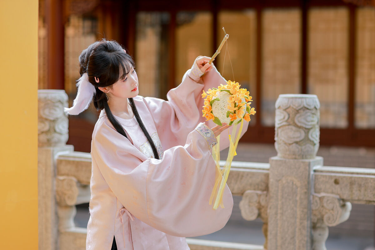YiTuYu艺图语 Vol.10597 Xiao E Jiang Jiang Jiang 5 YiTuYu艺图语 Vol.10597 Xiao E Jiang Jiang Jiang