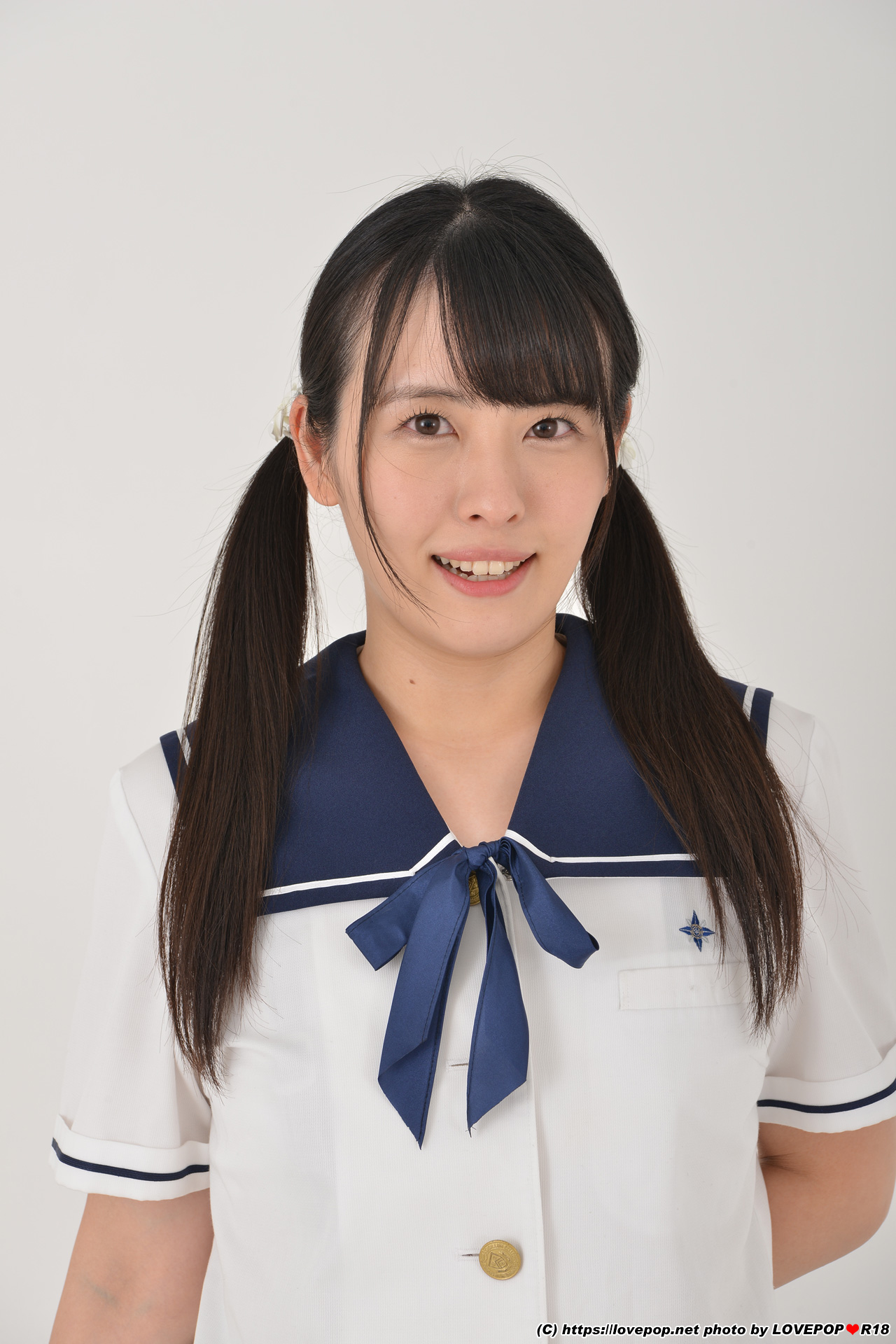 [Lovepop] Akari Aizawa 愛沢あかり - No.L-0697 Photoset #003 School Uniform (Sailor)