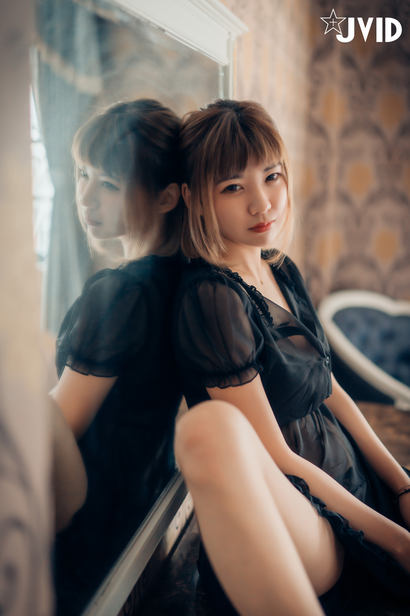 [JVID] 果寶寶 – 與巨乳女友果寶寶開房間的全裸無碼寫真