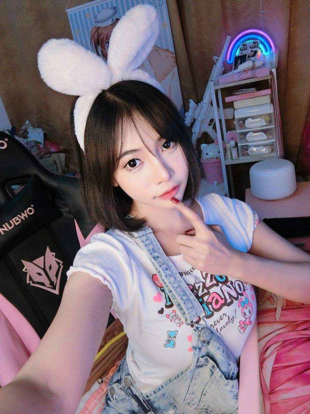 Ayumi12： 巨乳G奶妹子福利姬Onlyfans视频合集
