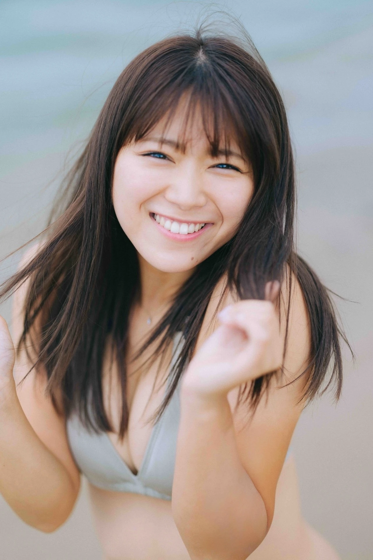 Suzuran Yamauchi 山内鈴蘭, FRIDAYデジタル写真集 「艶やかに咲く。」
