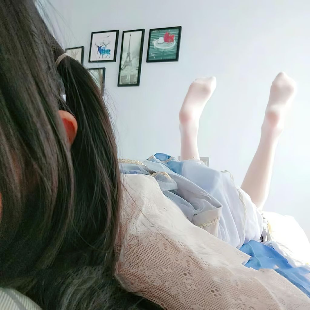 郑思瑶: 甜点小萝莉 原档收藏六安高中高二少女校花 26 郑思瑶: 甜点小萝莉 原档收藏六安高中高二少女校花