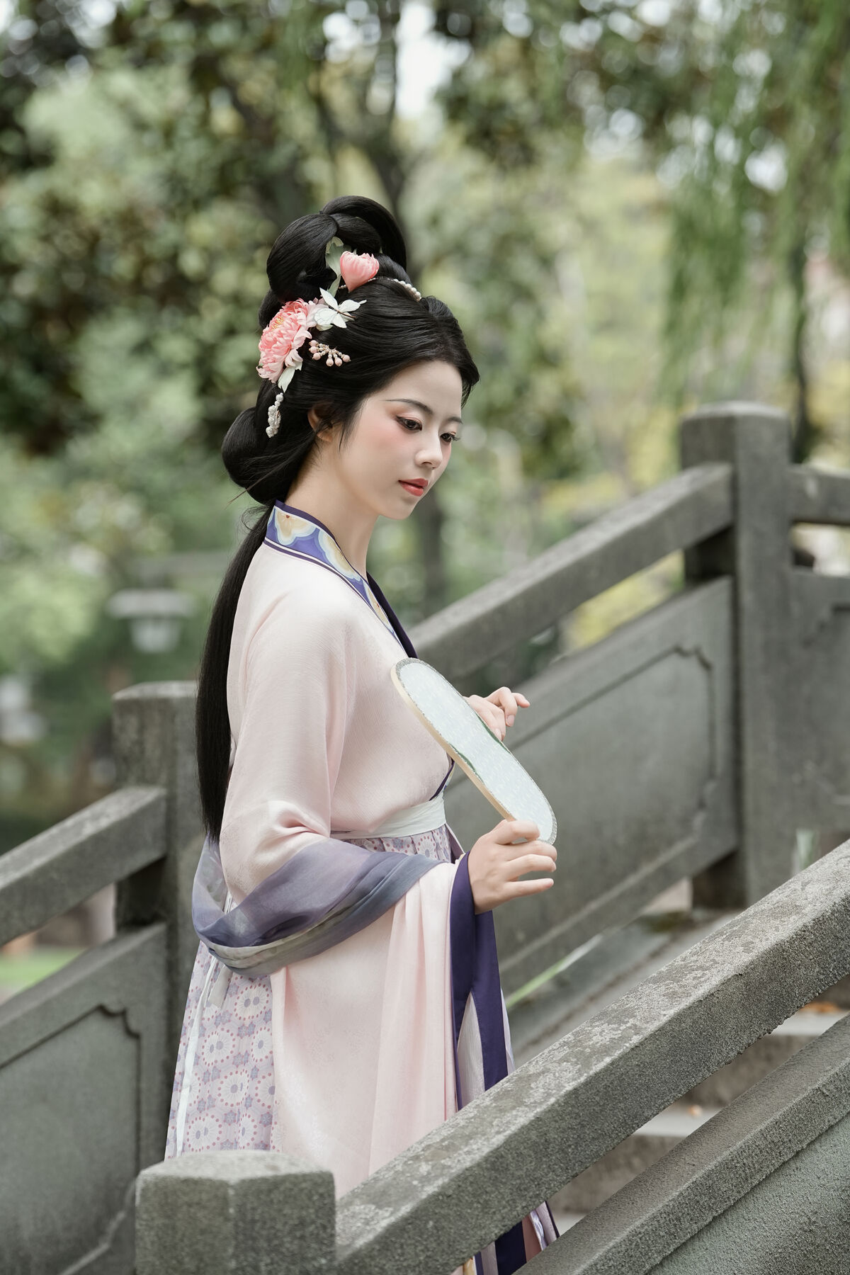 YiTuYu艺图语 Vol.10526 Qi Qi