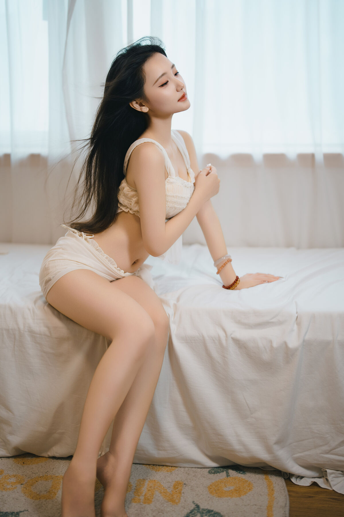 YiTuYu艺图语 Vol.10516 oyee