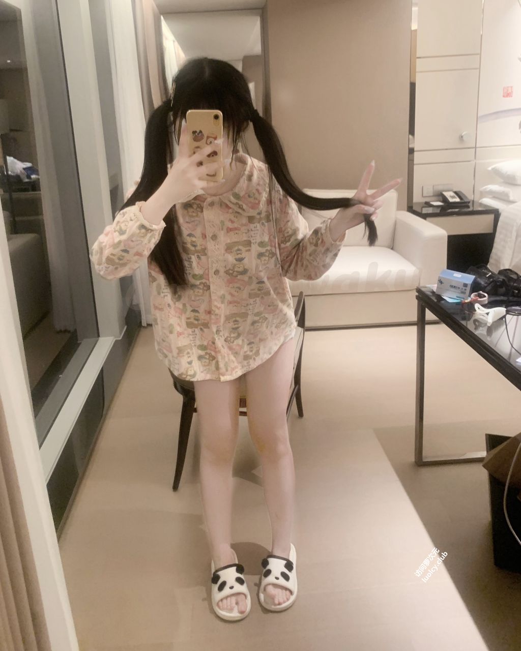 [OtherXXX] 呆呆(小粉馒头)： Cos大奶白虎萝莉 极品福利姬