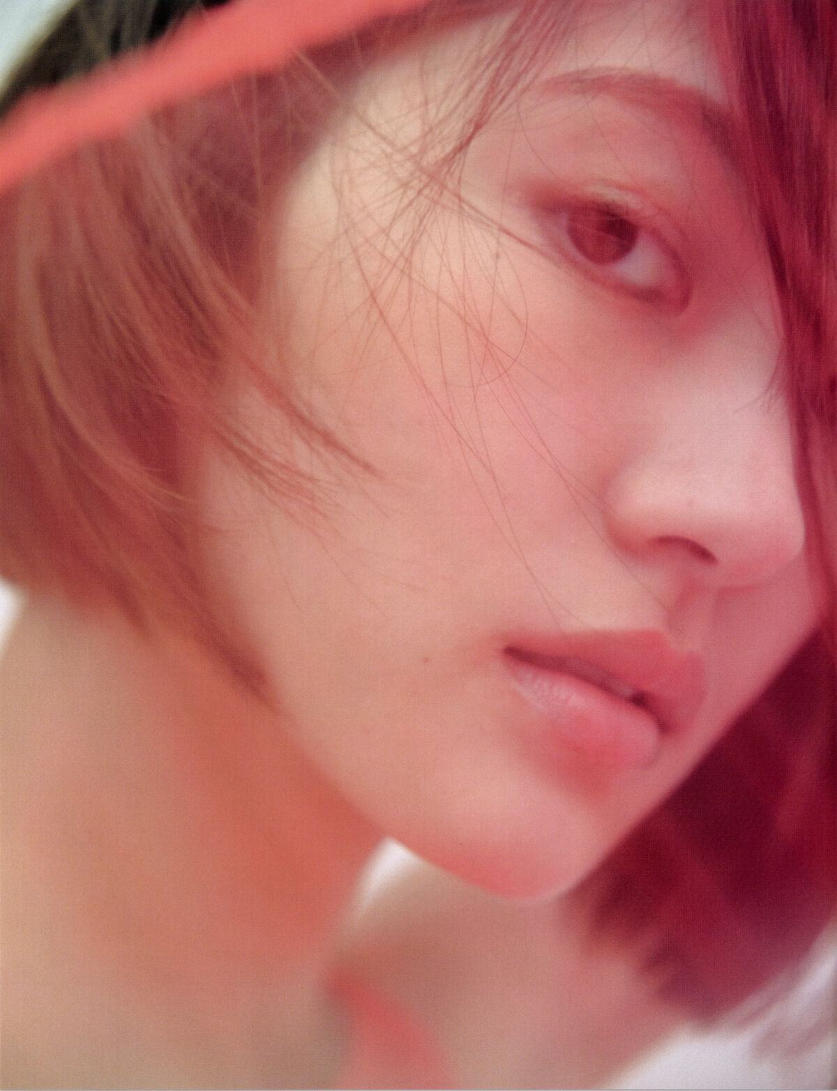 Yumi Wakatsuki 若月佑美 - 写真集 アンド チョコレート