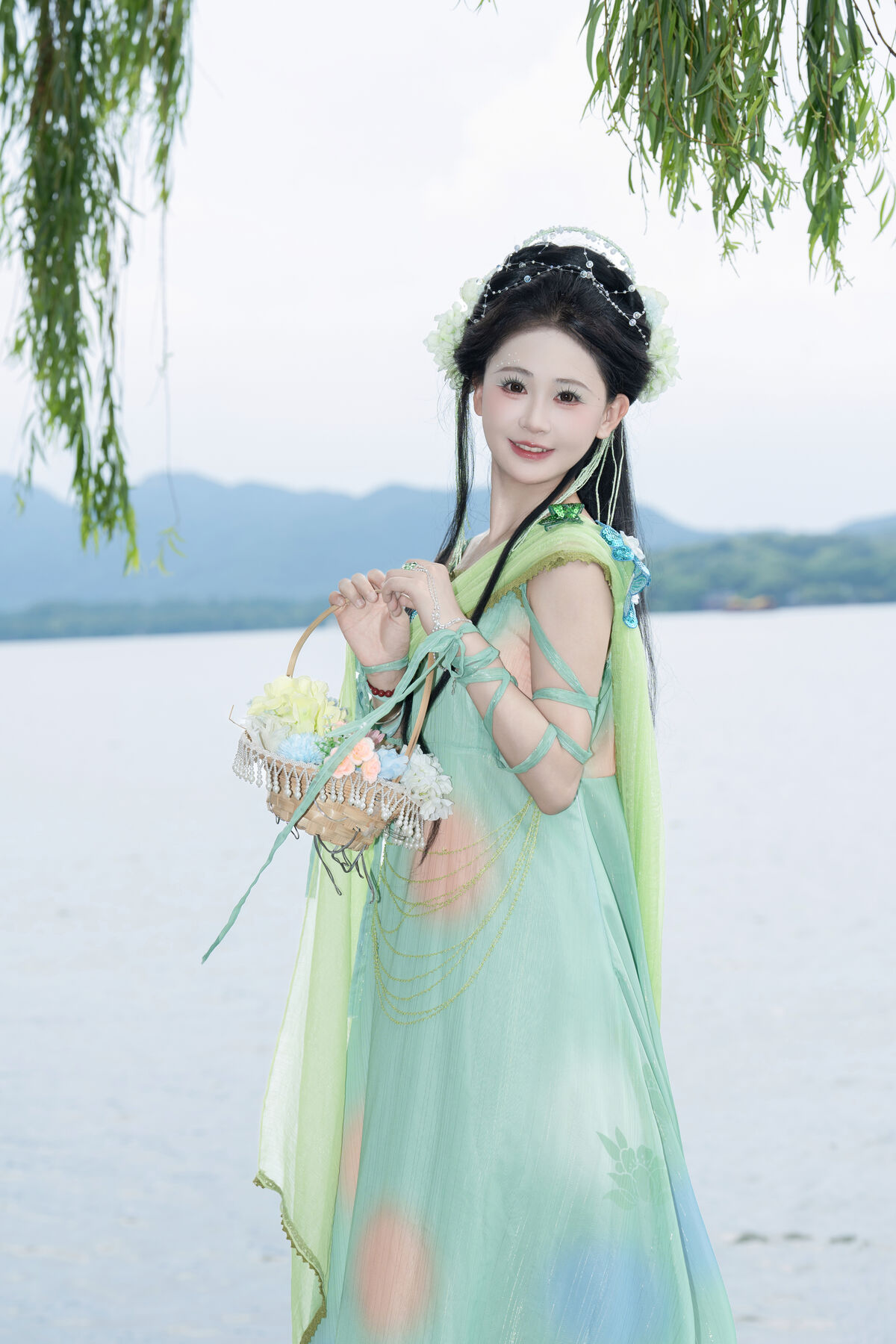 YiTuYu艺图语 Vol.10362 Jiao Yi Zhi Sui Sui