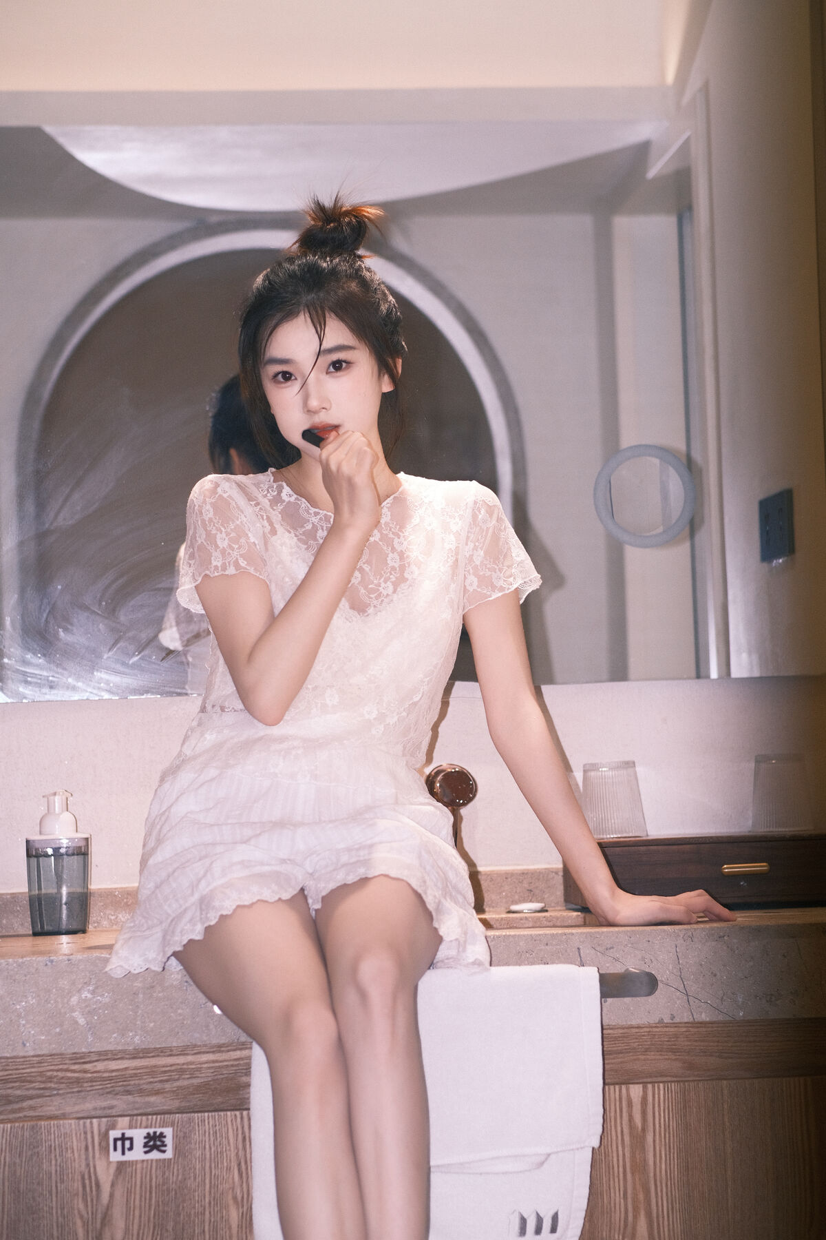 YiTuYu艺图语 Vol.10495 To Xiao Bei