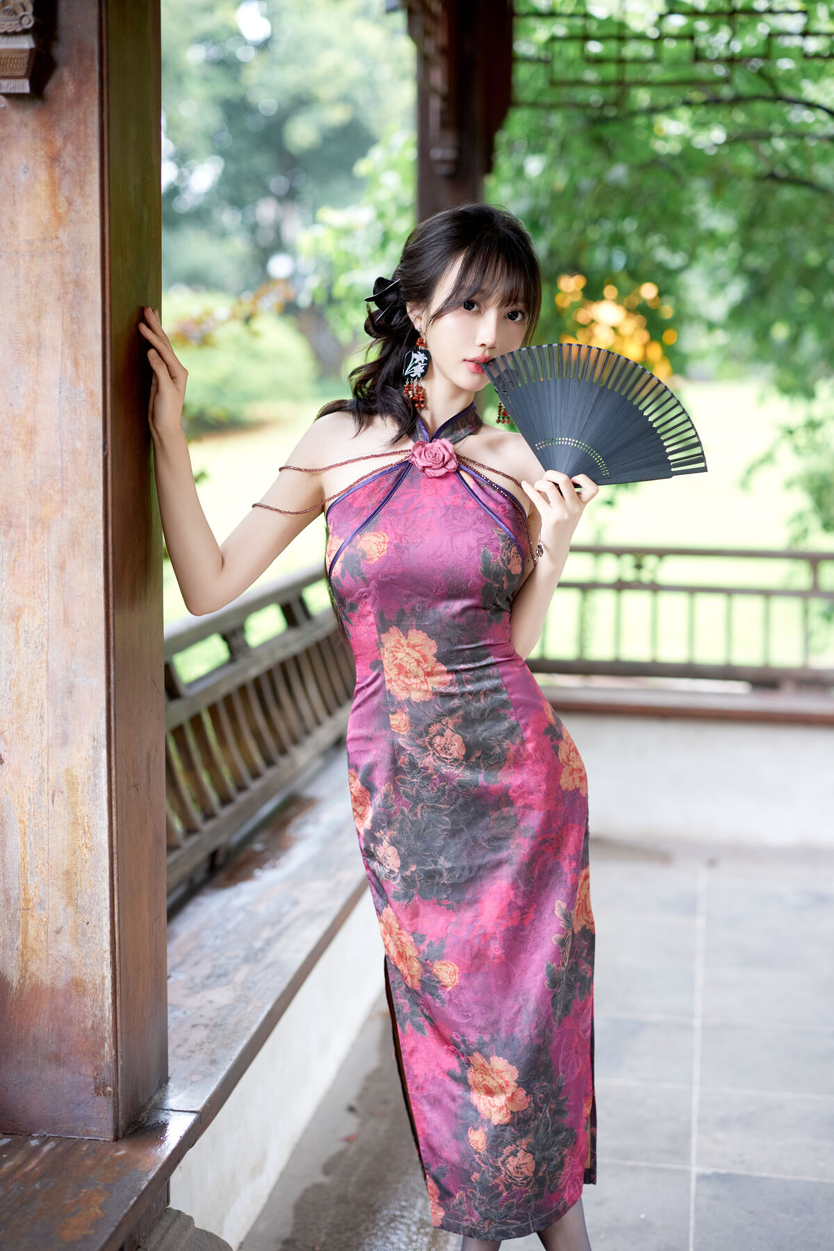 内购无水印 Yue Er Yue Er 玥儿玥er - 秀人网模特 紫色旗袍