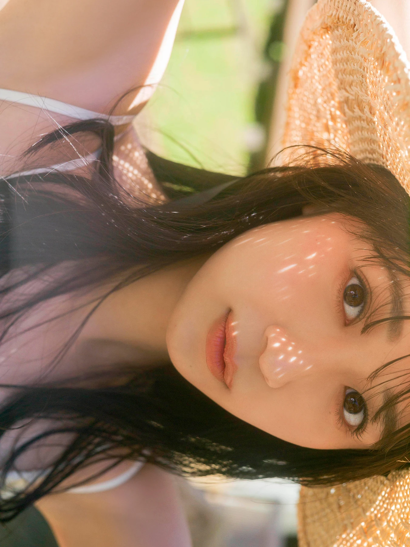 Aoi Mizobata 溝端葵, FRIDAYデジタル写真集 「夏のはじめ」