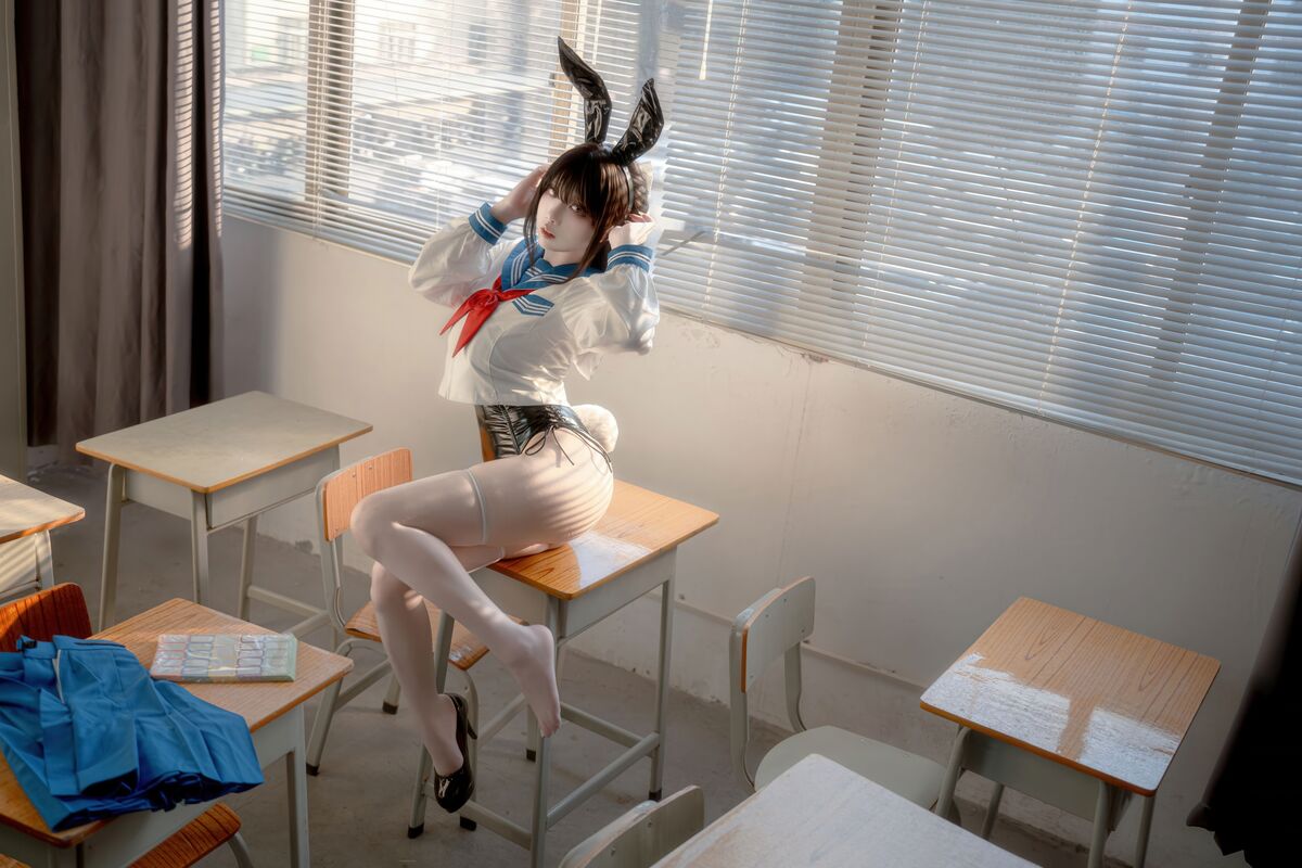 Coser@纸悦Etsu_ko - 水手服兔女郎