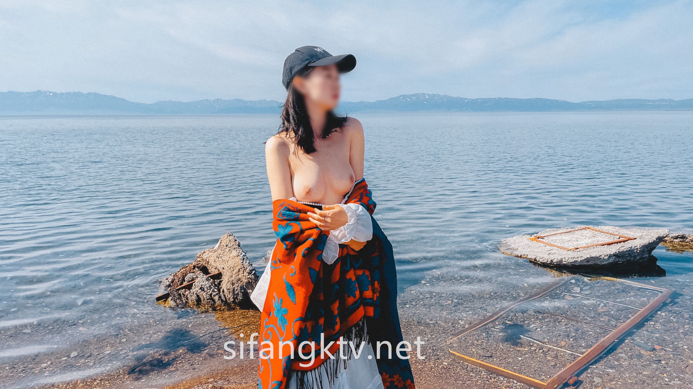 [OtherXXX] 小可爱： 绿帽癖NTR夫妻 旅拍露出
