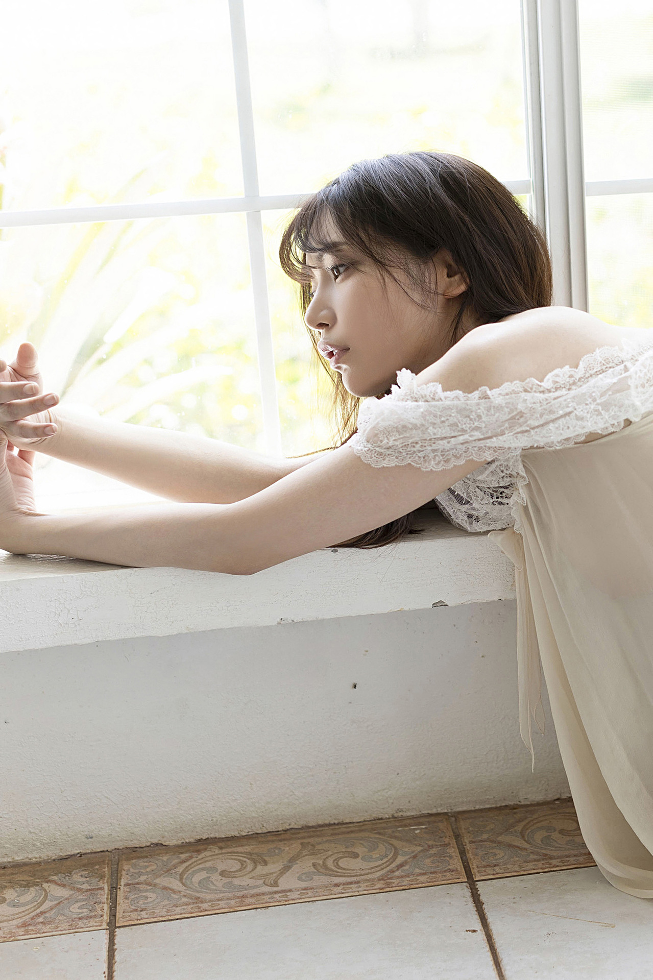 [Photobook]【オールアザー版】似鳥沙也加写真集 Semicolon (Ｇテレデジタル！)