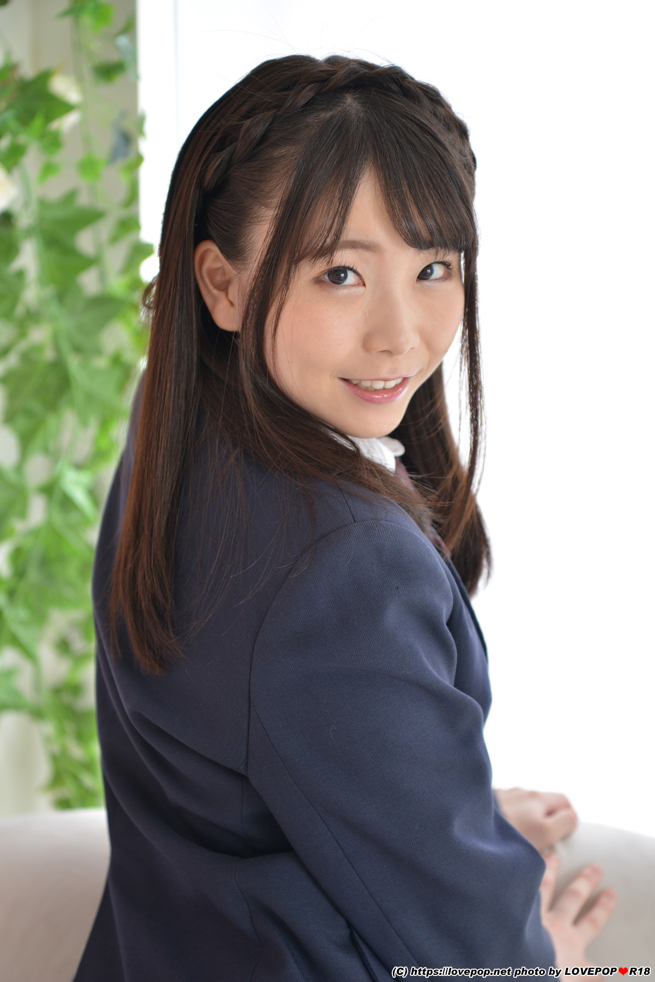 [Lovepop] Kozue Fujita 藤田こずえ - No.L-0690 Photoset #006 School Uniform (Blazer)