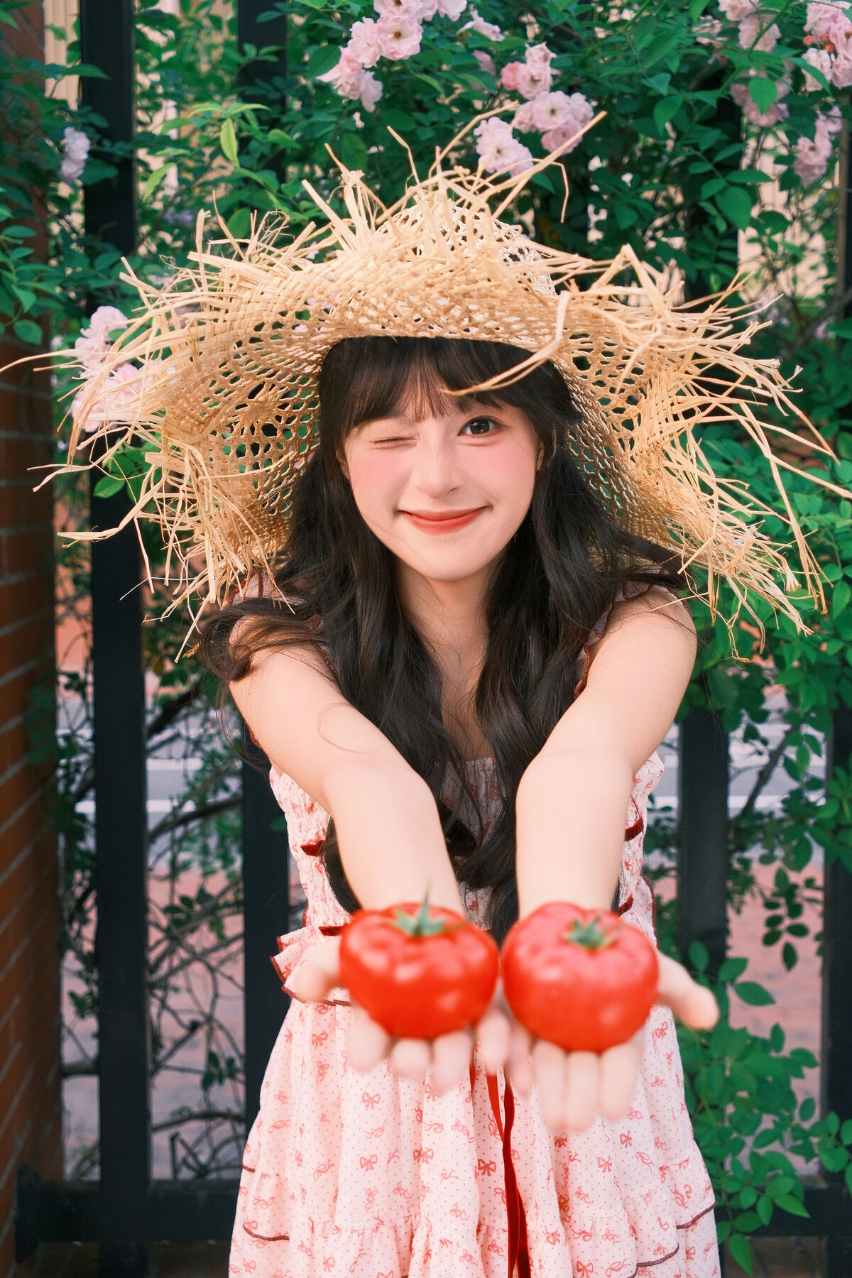 YiTuYu艺图语 Vol.10263 Xia Yu Xiao Nian