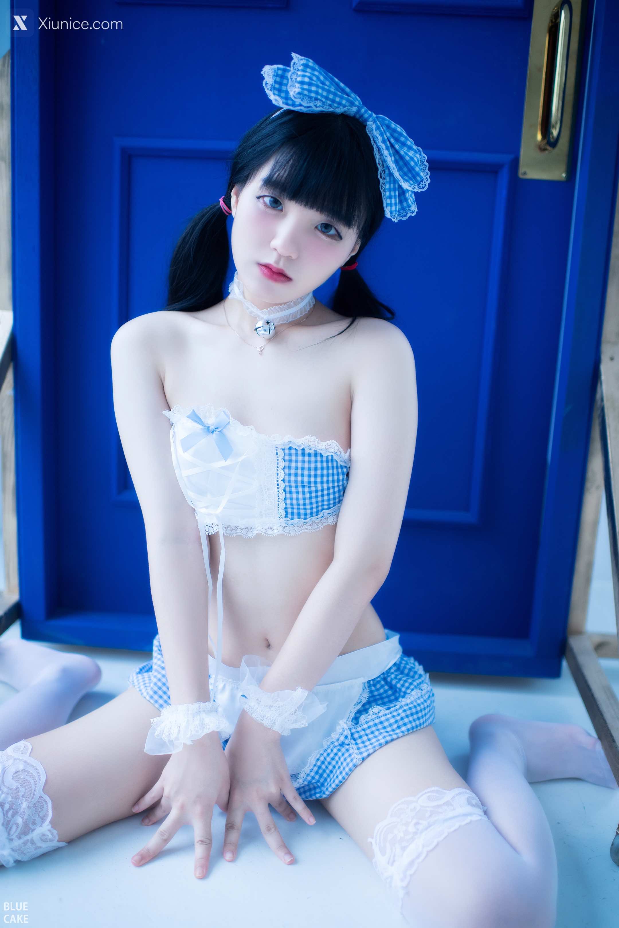 BLUECAKE Jeong Jenny (정제니) – WHITE 4K